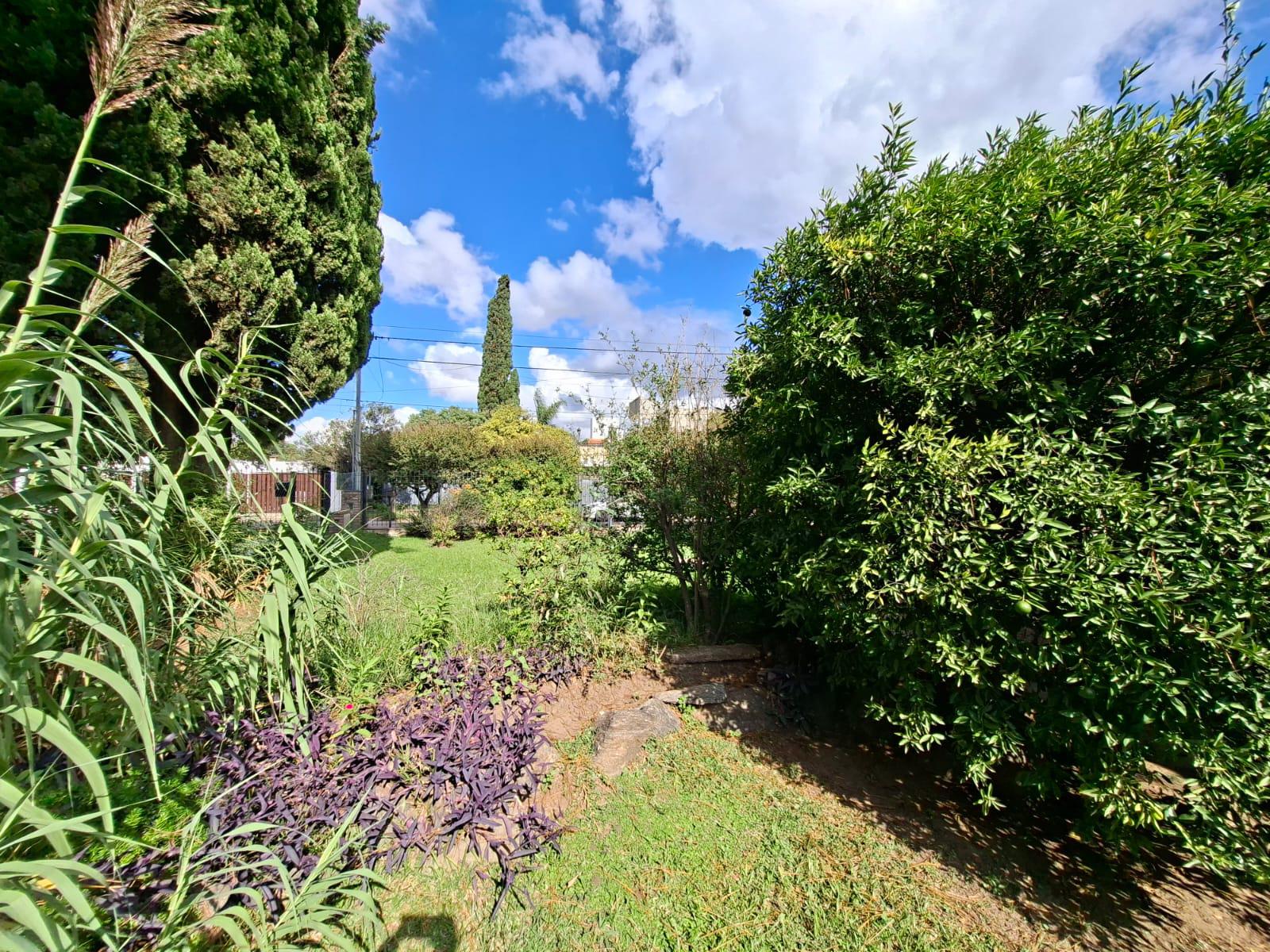OPORTUNIDAD CERRO DE LAS ROSAS - CASA 6 DORM