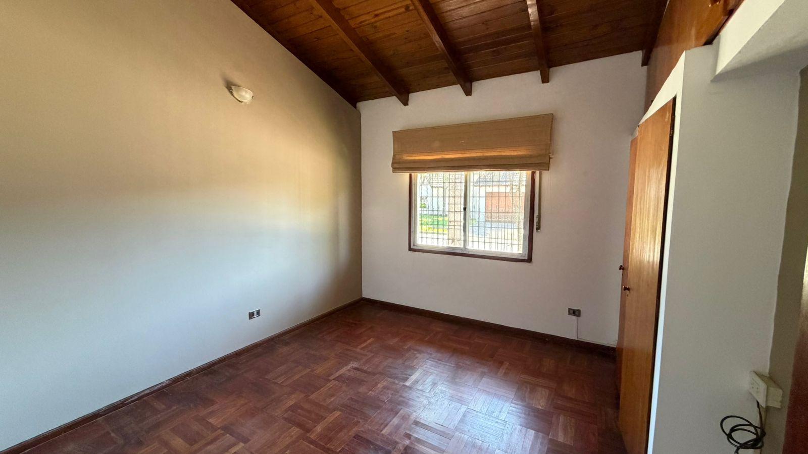 Casa en alquiler 3 dormitorios en Granja de Funes