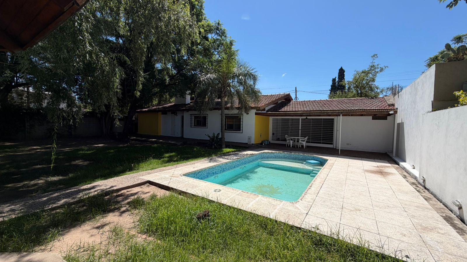 Casa en alquiler 3 dormitorios en Granja de Funes