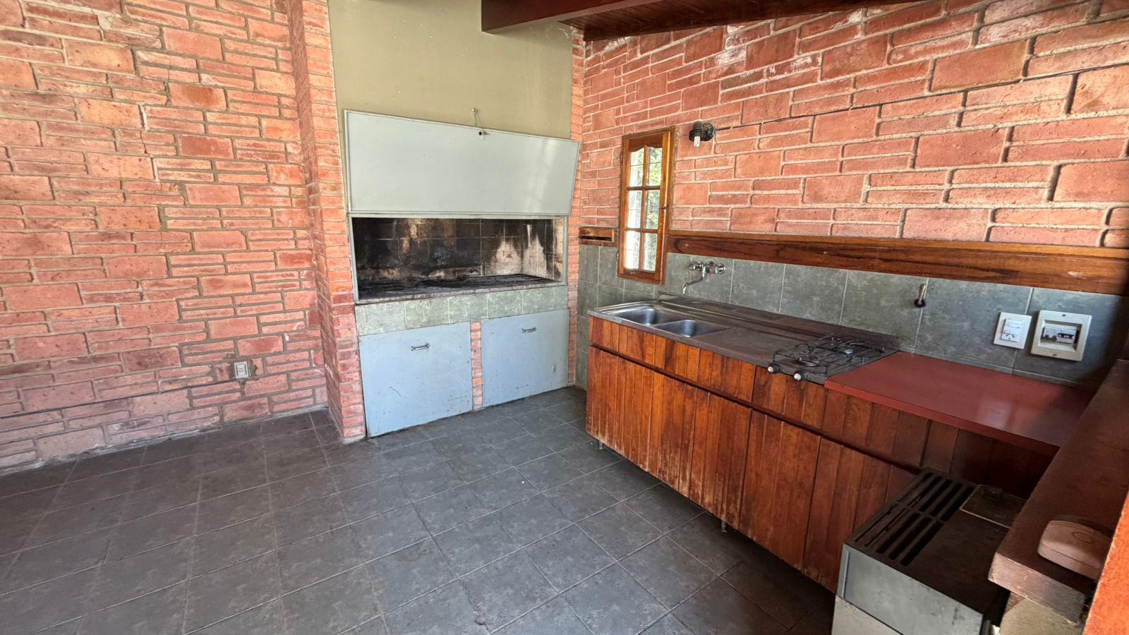 Casa en alquiler 3 dormitorios en Granja de Funes