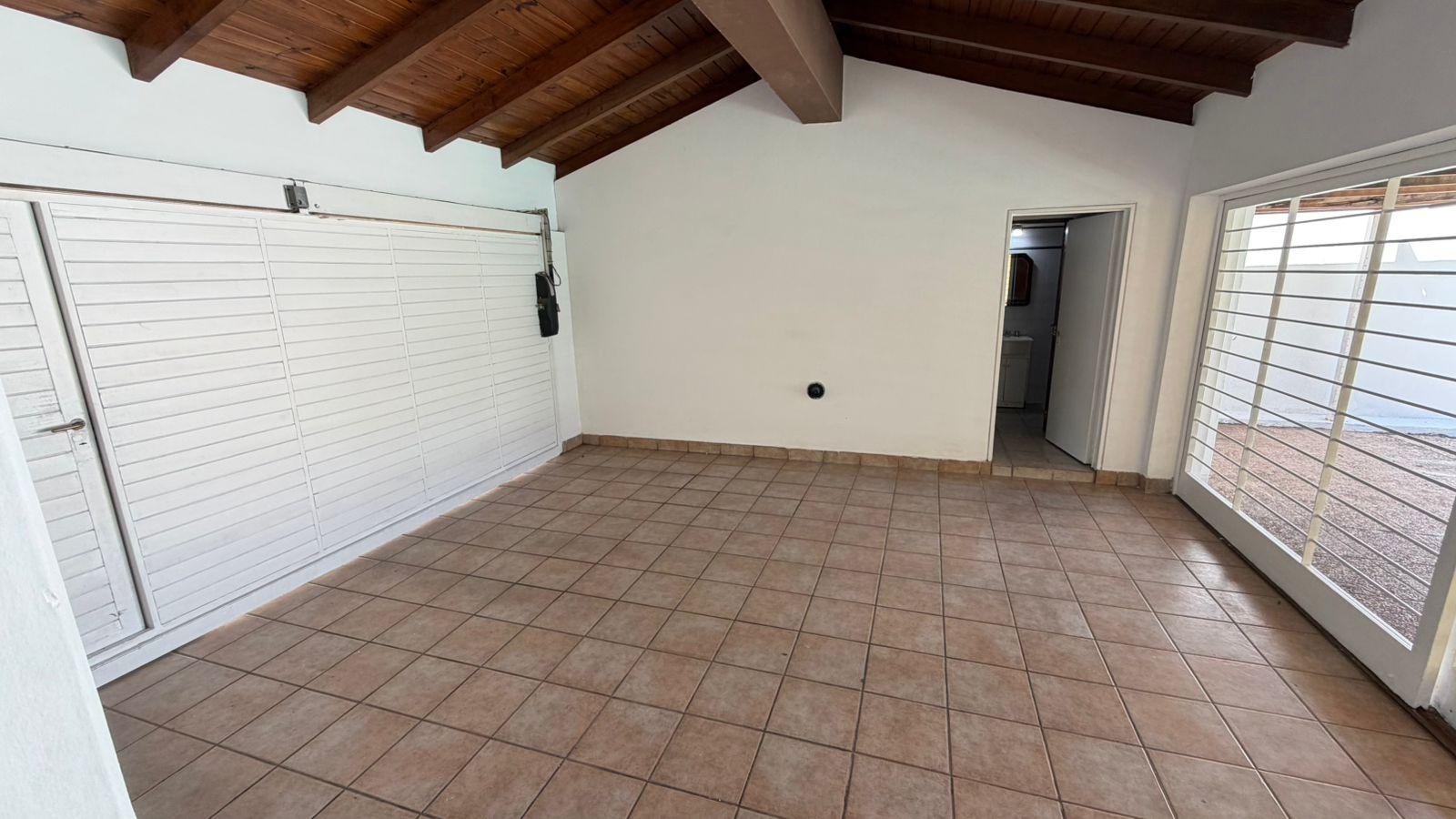 Casa en alquiler 3 dormitorios en Granja de Funes