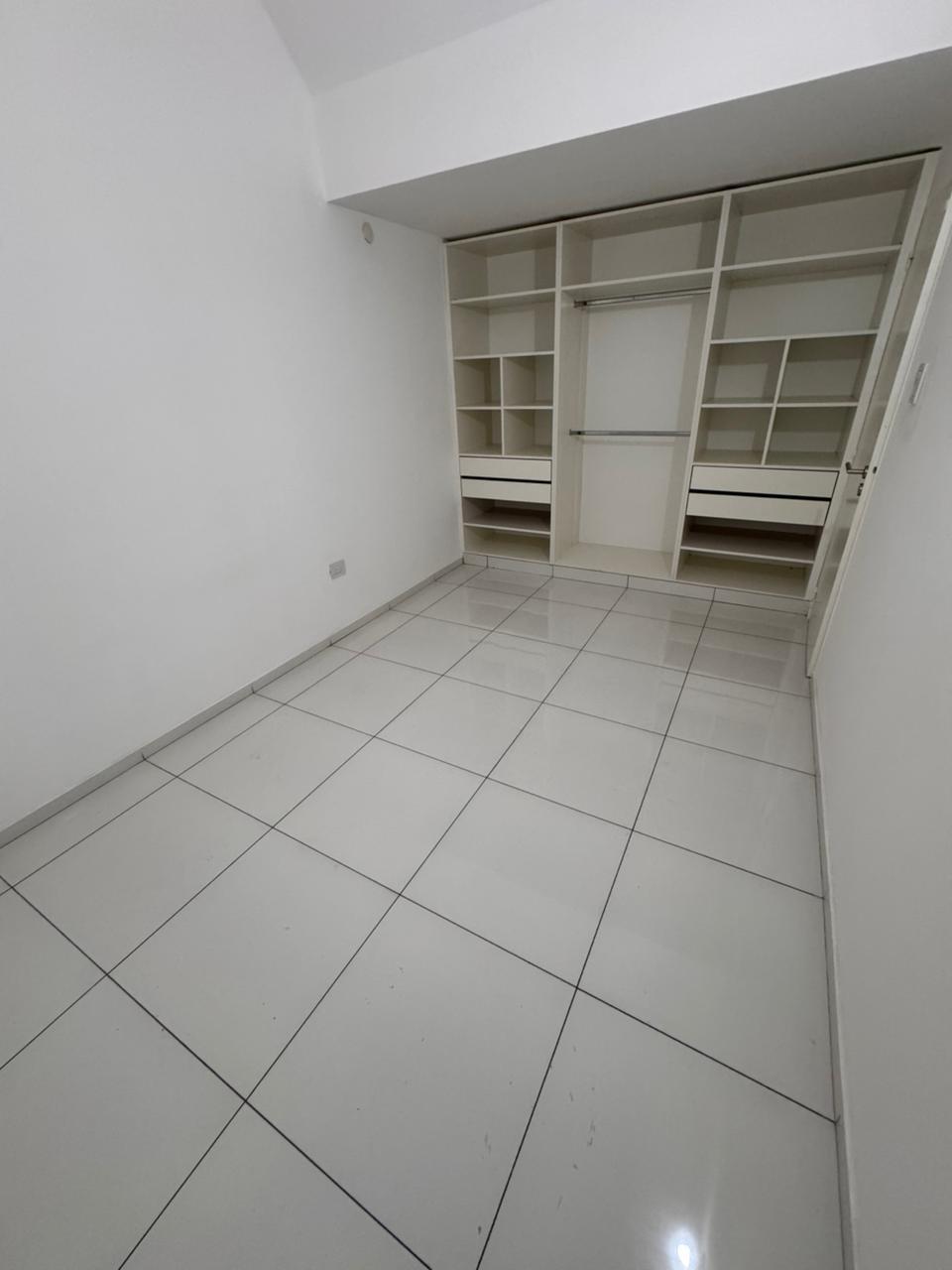 Casa 3 dormitorios - Bajo General Paz