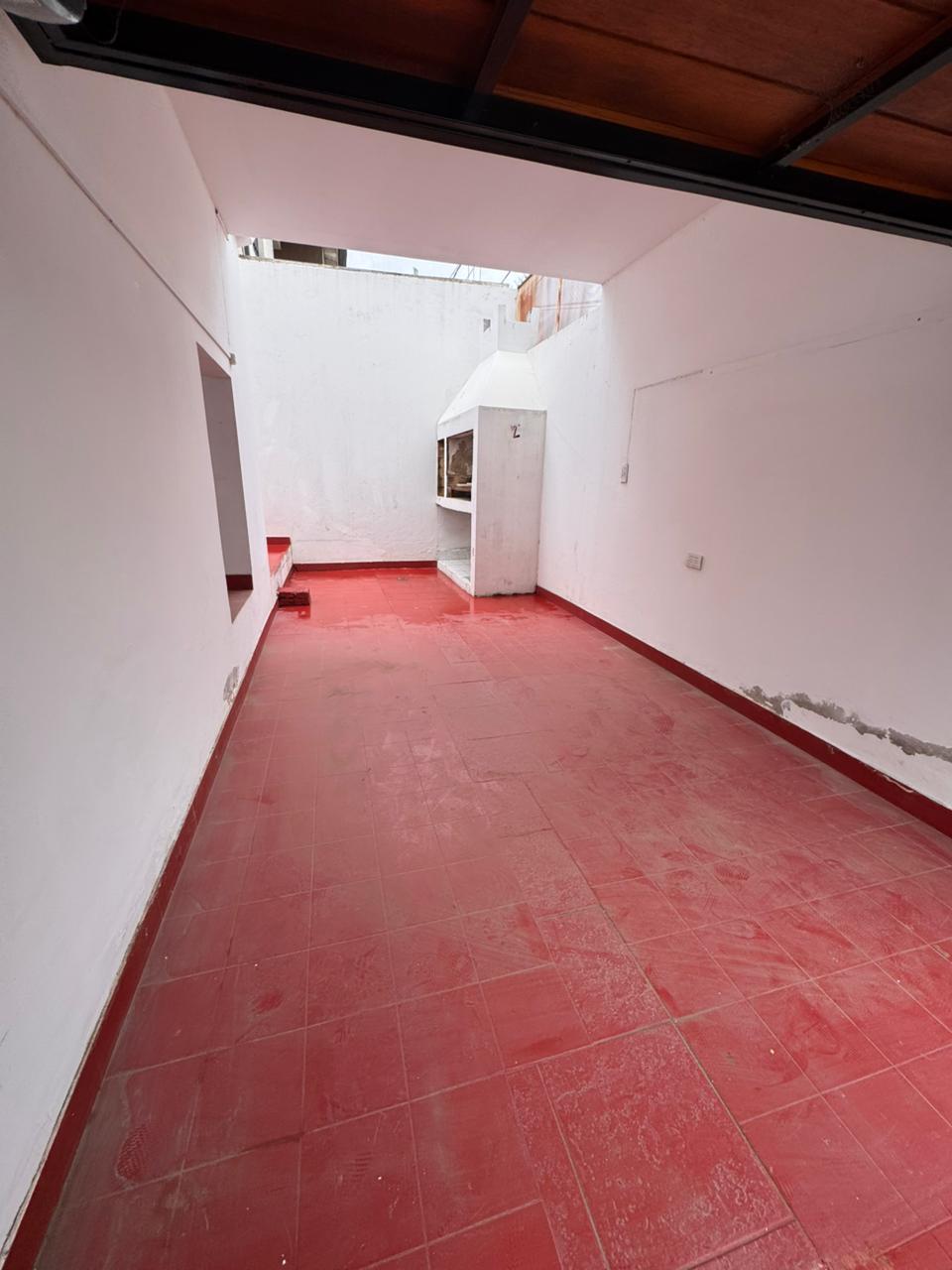 Casa 3 dormitorios - Bajo General Paz