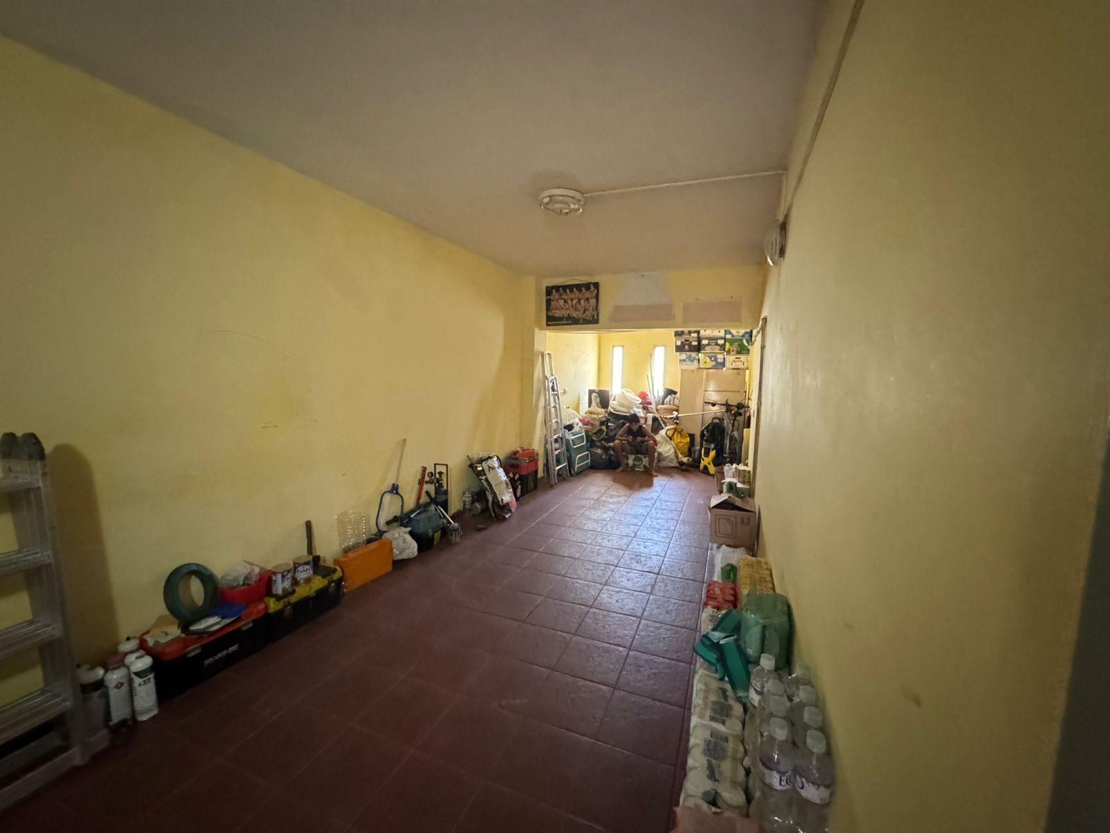 VENTA CASA  AMEGHINO NORTE - 3 DORMITORIOS Y DEPARTAMENTO COCHERA DOBLE