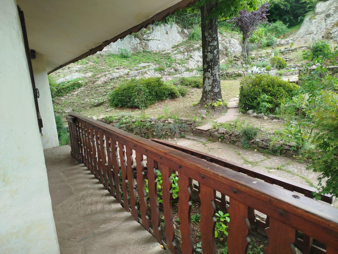 Venta de 2 casas, todos los servicios, amobladas, con Escritura perfecta