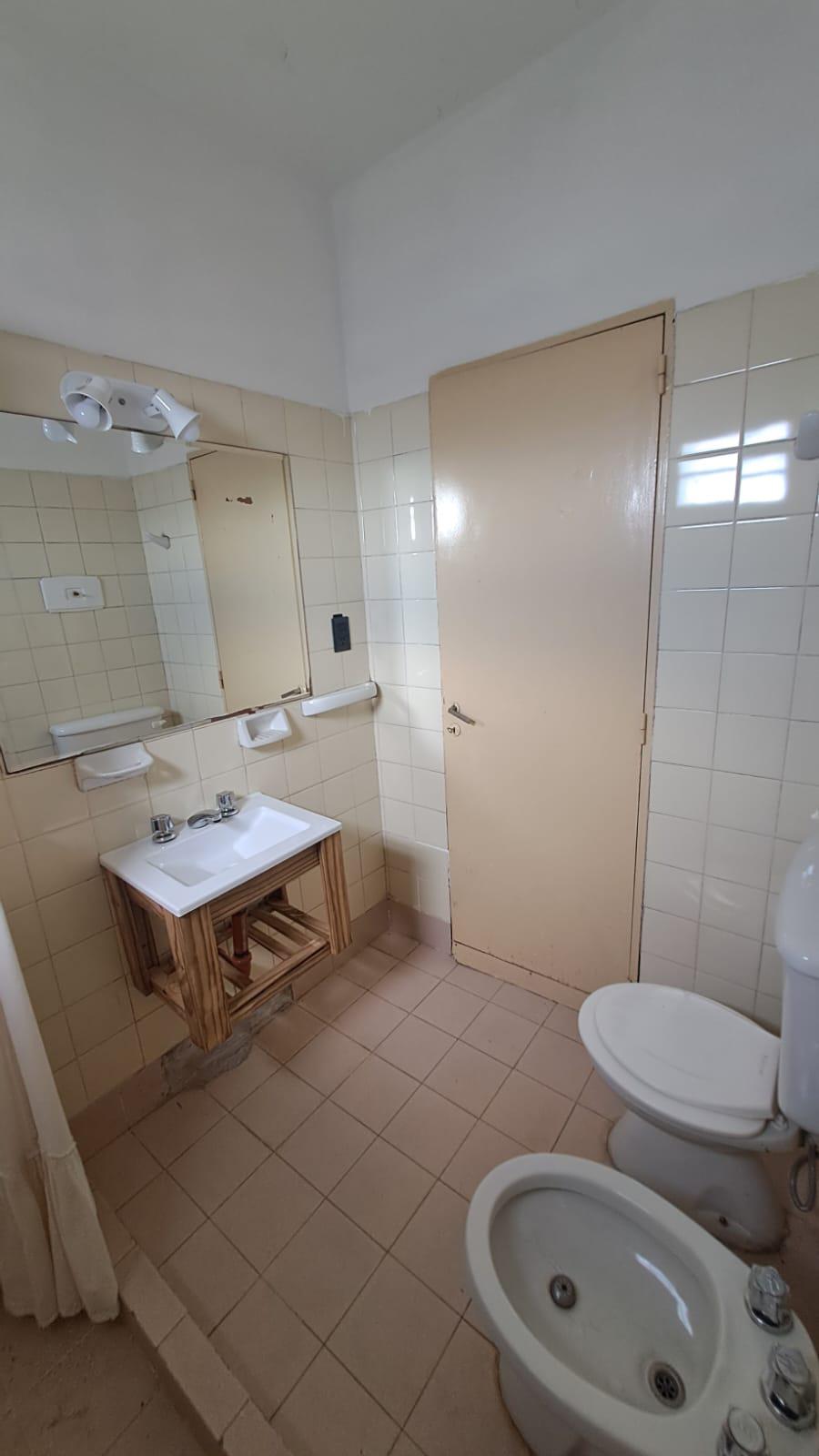 ALQUILO DPTO 2 DORMITORIOS BARRIO OBSERVATORIO SOBRE CALLE LAPRIDA -ZONA POLO JUDICIAL DE TRIBUNALES