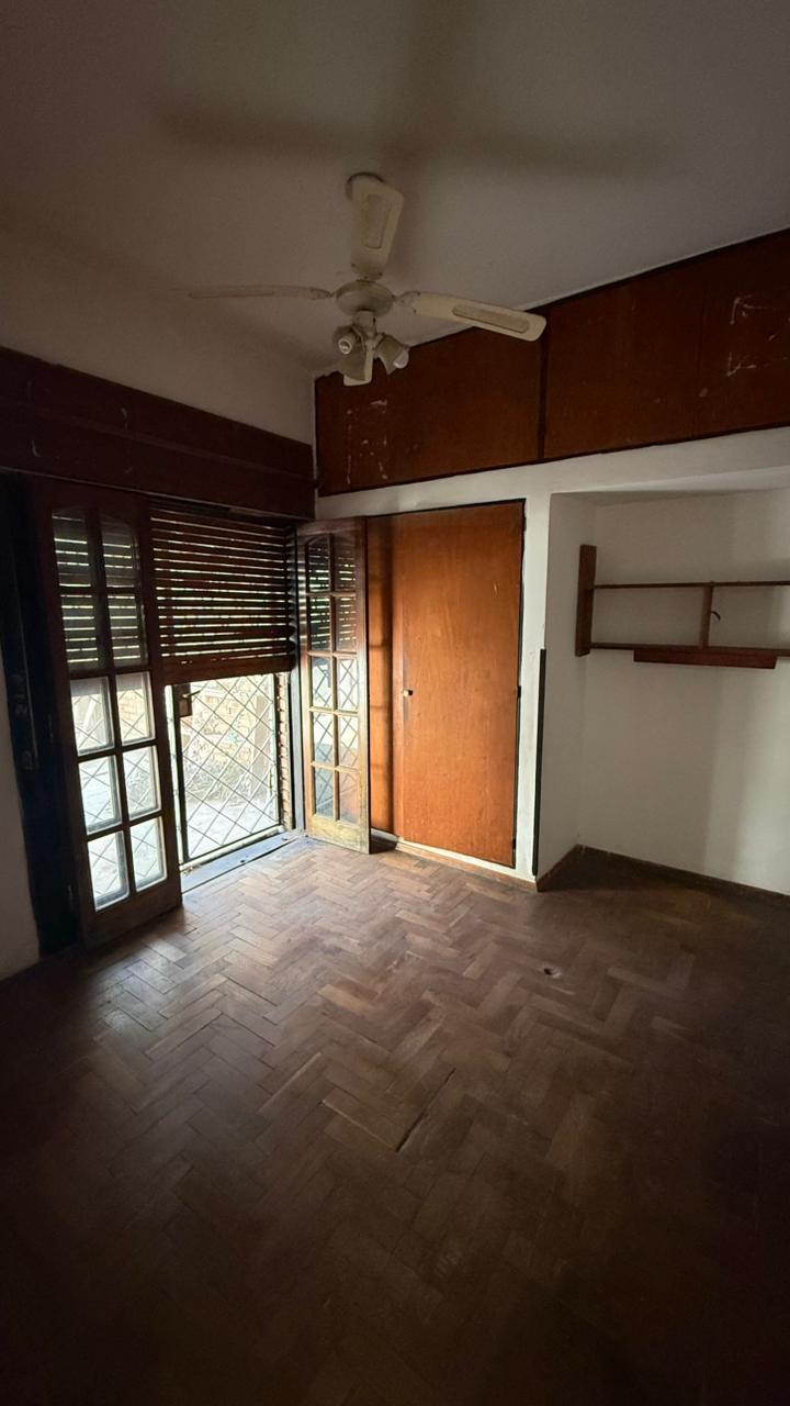 VENTA CASA 4 DORMITORIOS BARRIO MAIPU
