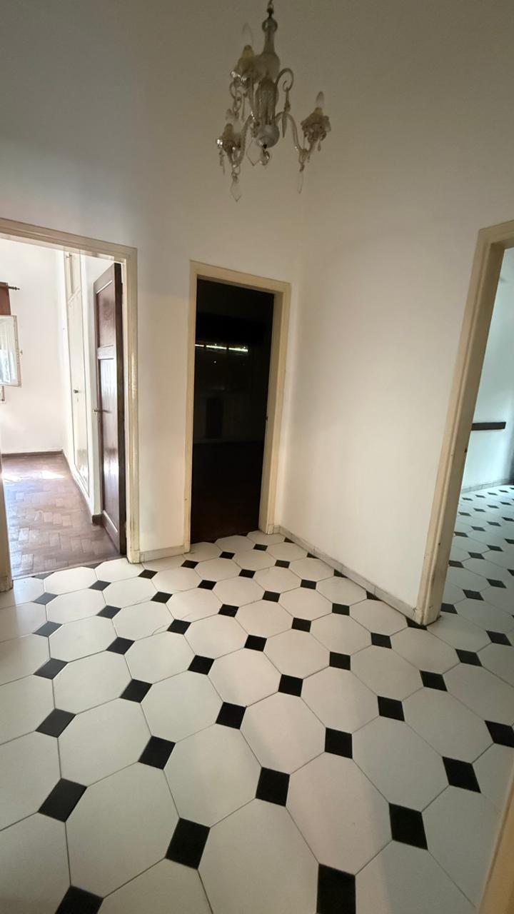 VENTA CASA 4 DORMITORIOS BARRIO MAIPU