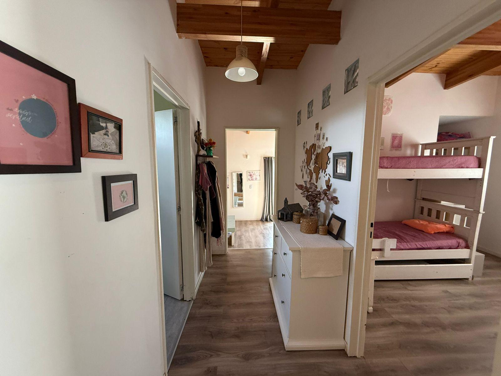 VENTA CASA 4 DORMITORIOS EN EL TALAR DE MENDIOLAZA