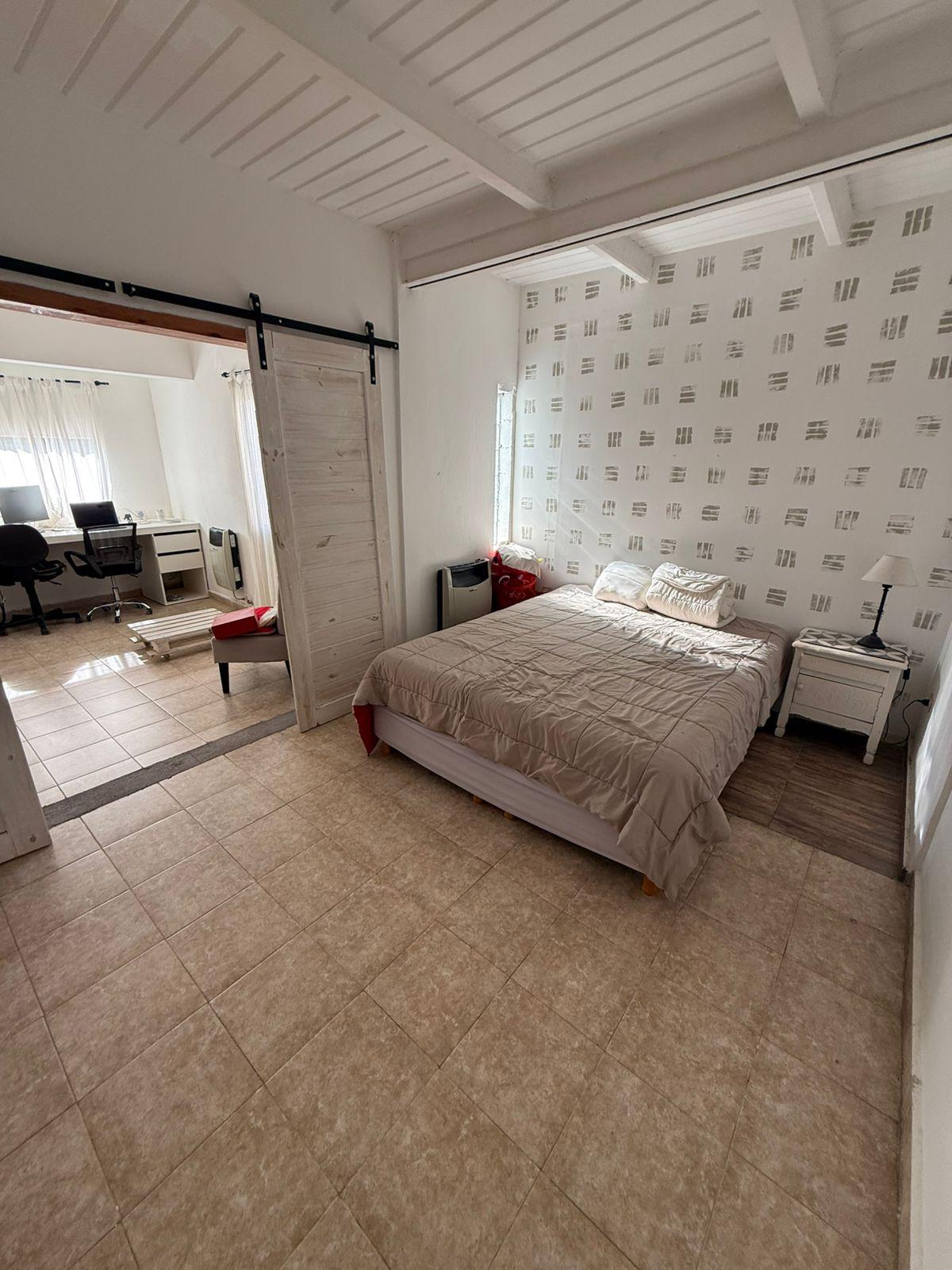 VENTA CASA 4 DORMITORIOS EN EL TALAR DE MENDIOLAZA