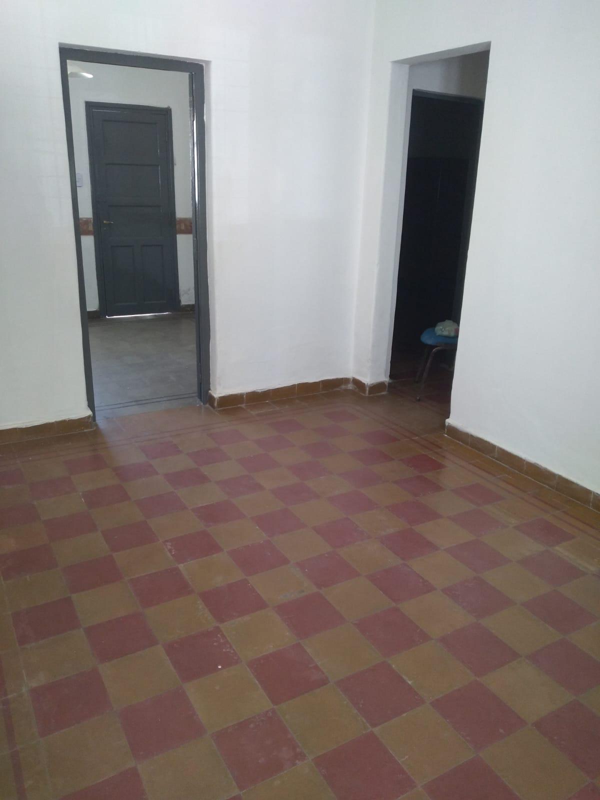 Alquilo casa 2 dorm ccoch. Observatorio.