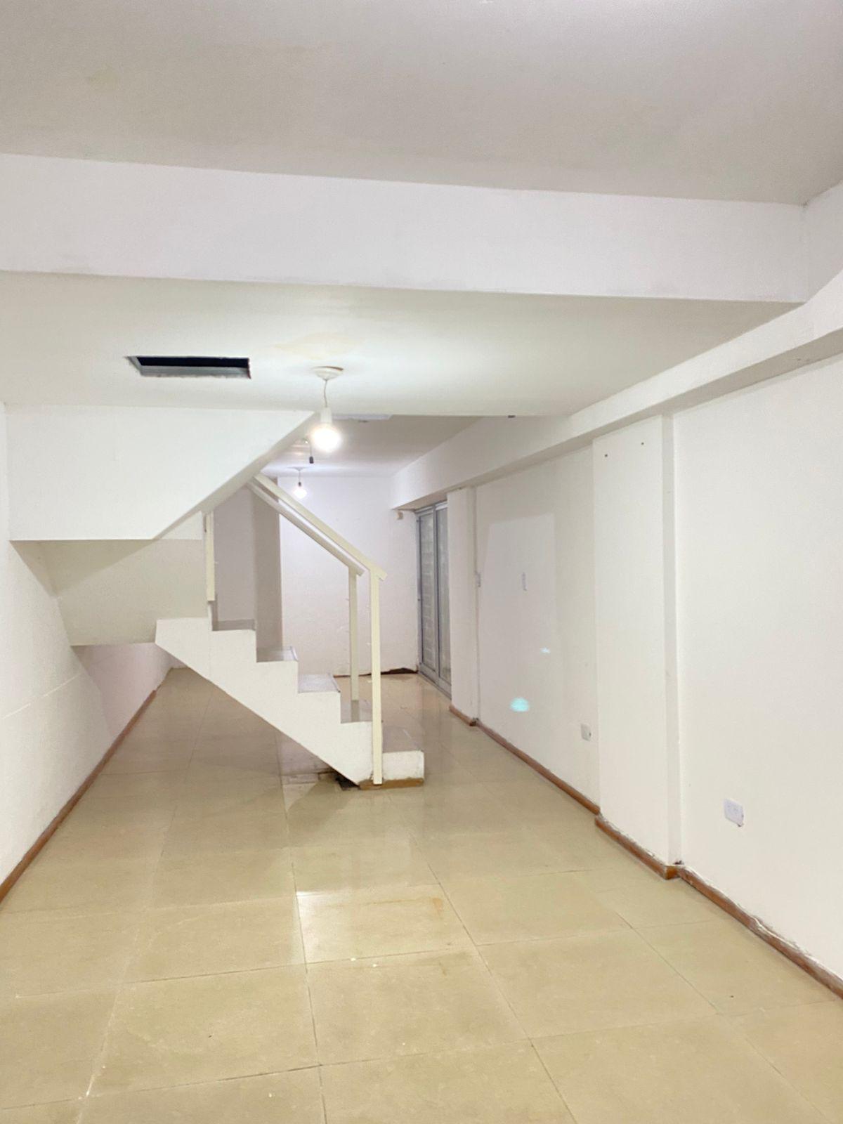 Local  Comercial en Alquiler Barrio Nueva Córdoba  sobre Obispo Trejo