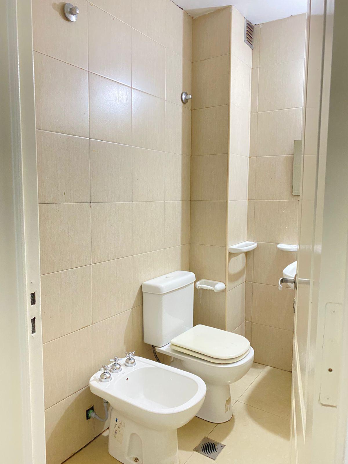 Local  Comercial en Alquiler Barrio Nueva Córdoba  sobre Obispo Trejo