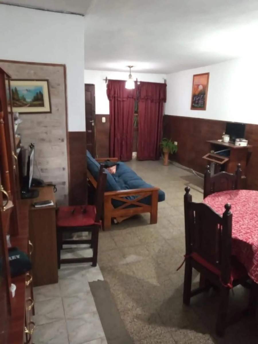 SE VENDE CASA  MONOAMBIENTE EN B LAS DALIAS