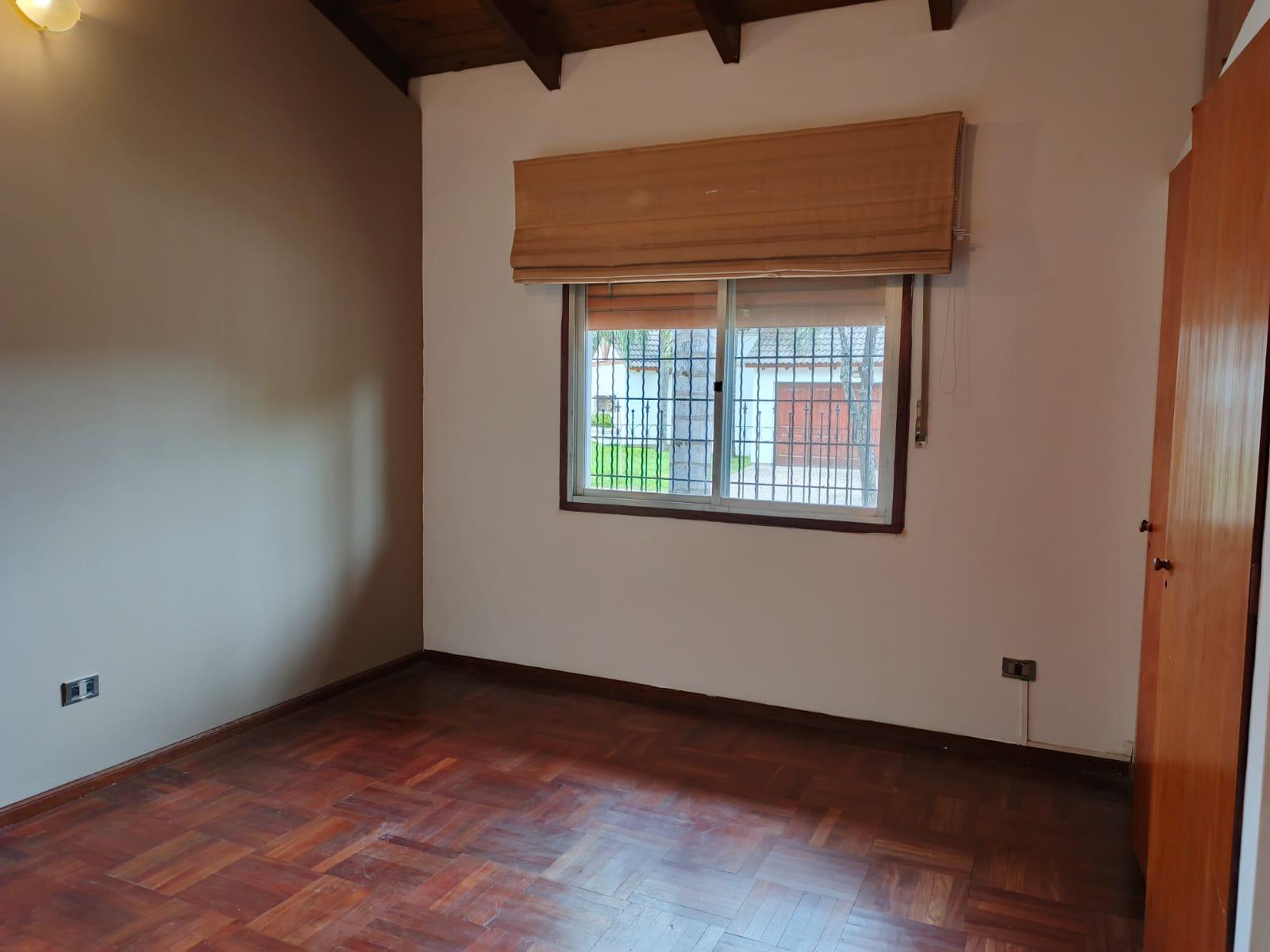 CASA EN ALQUILER GRANJA DE FUNES 3 DORM, PILETA QUINCHO Y GRAN PARQUE