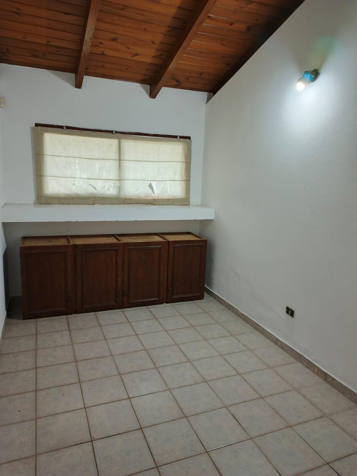 CASA EN ALQUILER GRANJA DE FUNES 3 DORM, PILETA QUINCHO Y GRAN PARQUE