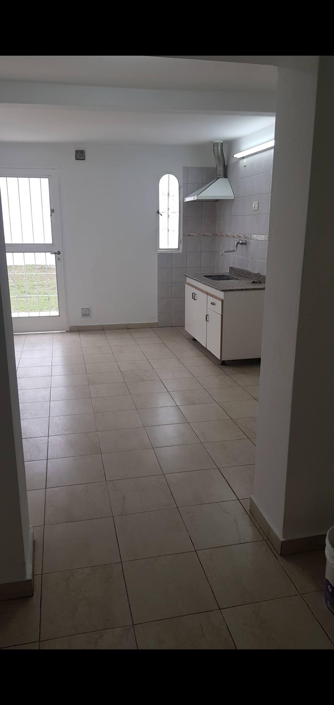 Departamento tipo duplex en alquiler  Zona Norte, Av. Monseñor Pablo Cabrera