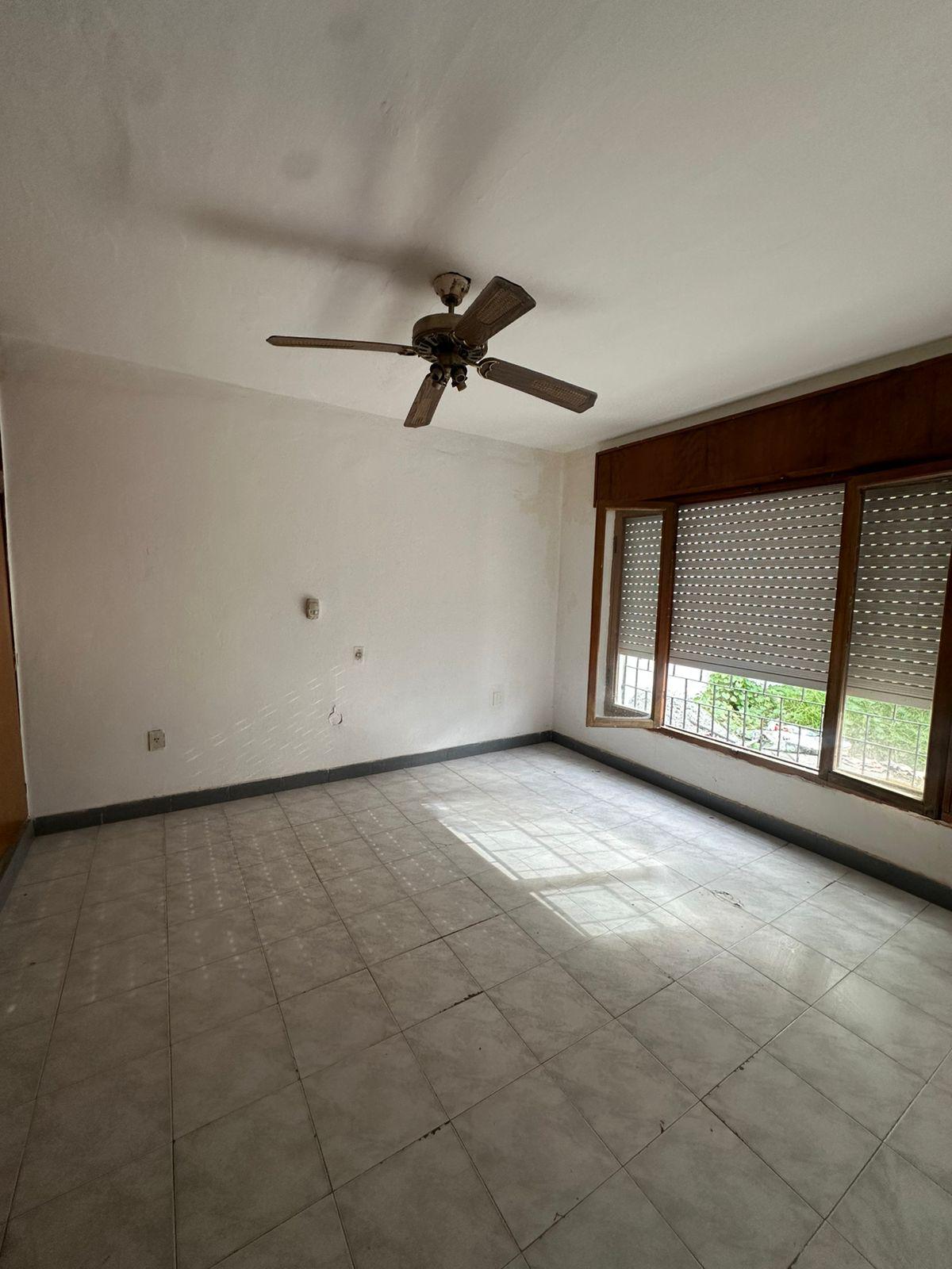 VENDO OPORTUNIDAD EN BARRIO JOSE HERNÁNDEZ