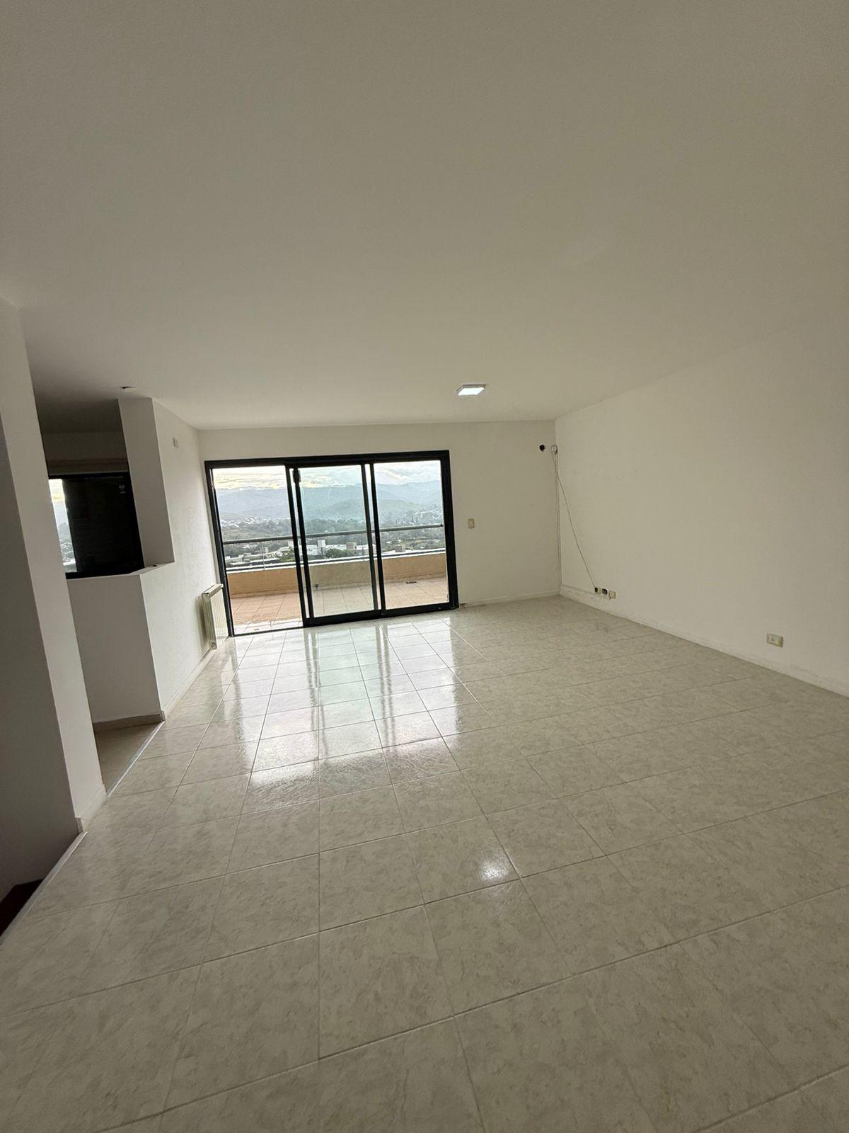 LA CUESTA - DEPTO 2 PLANTAS