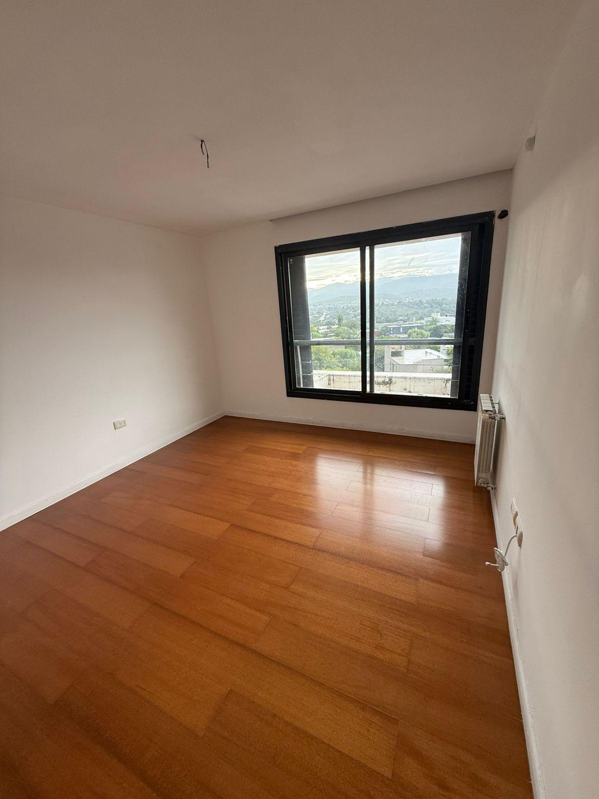 LA CUESTA - DEPTO 2 PLANTAS