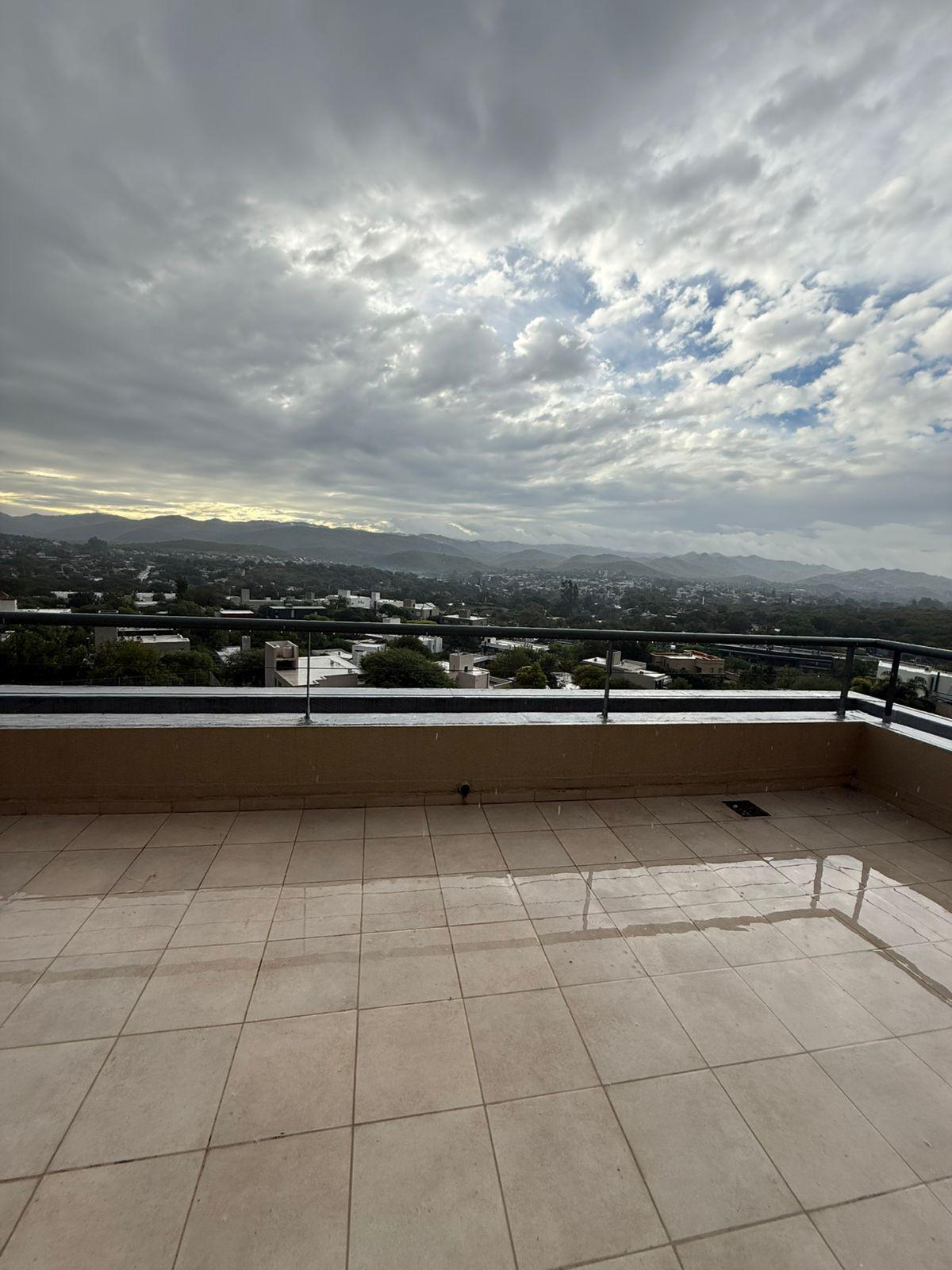 LA CUESTA - DEPTO 2 PLANTAS