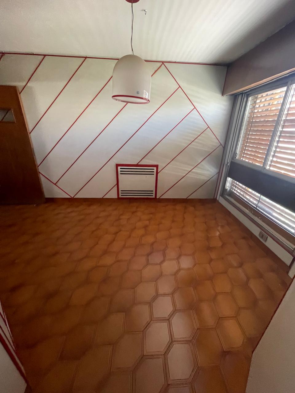 DEPARTAMENTO EN VENTA - NUEVA CORDOBA - AVENIDA HIPOLITO YRIGOYEN
