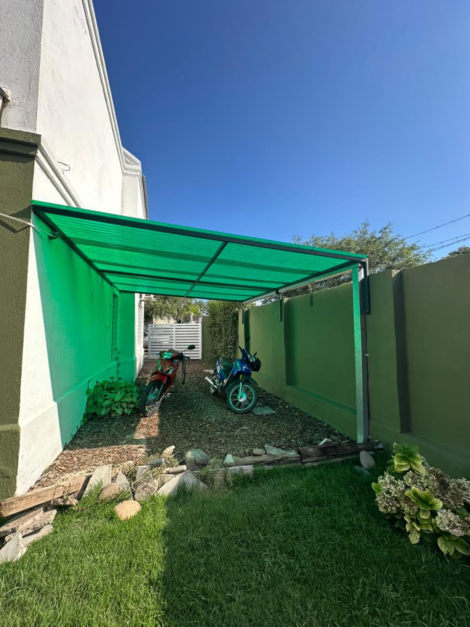 ALQUILER DUPLEX tres dormitorios Arguello Housing