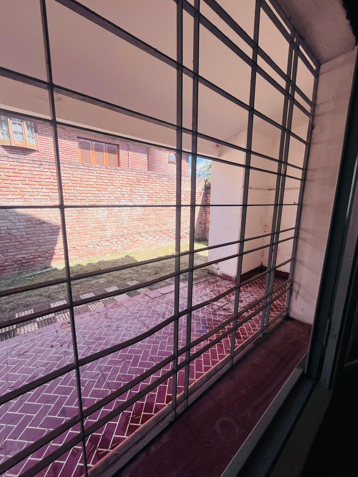 CASONA EN ALQUILER  UBICACIÓN ESTRATÉGICA SOBRE AV. RAFAEL NUÑEZ