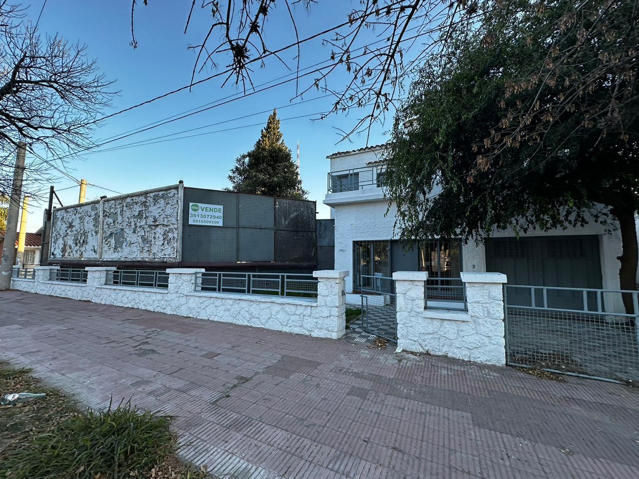 CASONA EN ALQUILER  UBICACIÓN ESTRATÉGICA SOBRE AV. RAFAEL NUÑEZ
