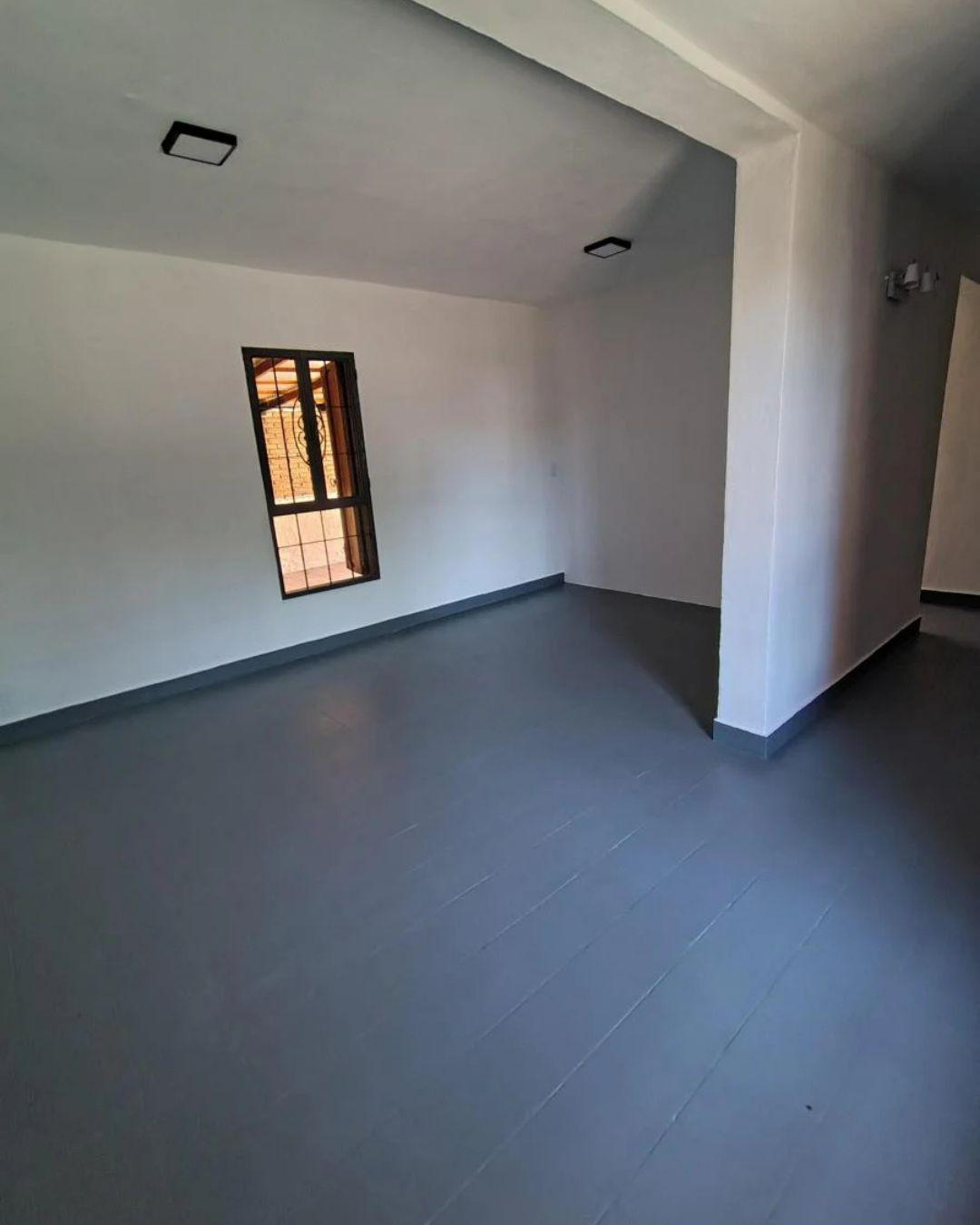 VENDO DUPLEX 4 DORMITORIOS B ESCOBAR