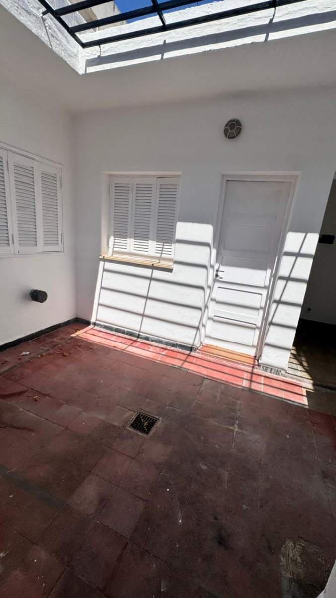 ALQUILER CASA COMERCIAL EN BARRIO GENERAL PAZ IMPERDIBLE