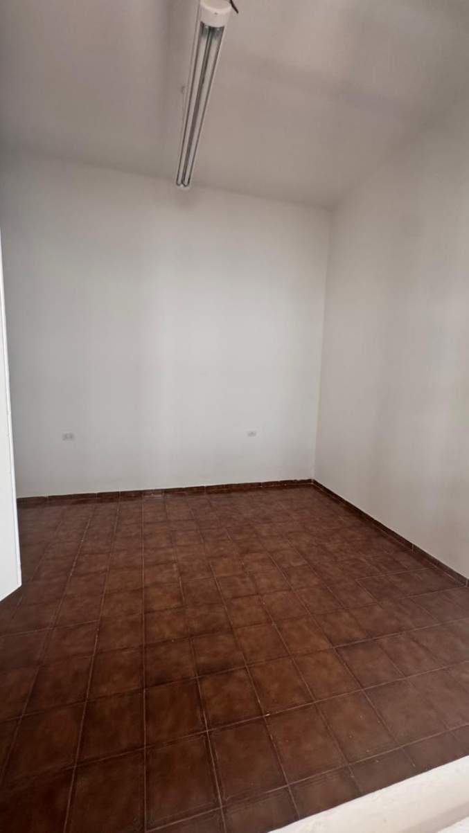 ALQUILER CASA COMERCIAL EN BARRIO GENERAL PAZ IMPERDIBLE