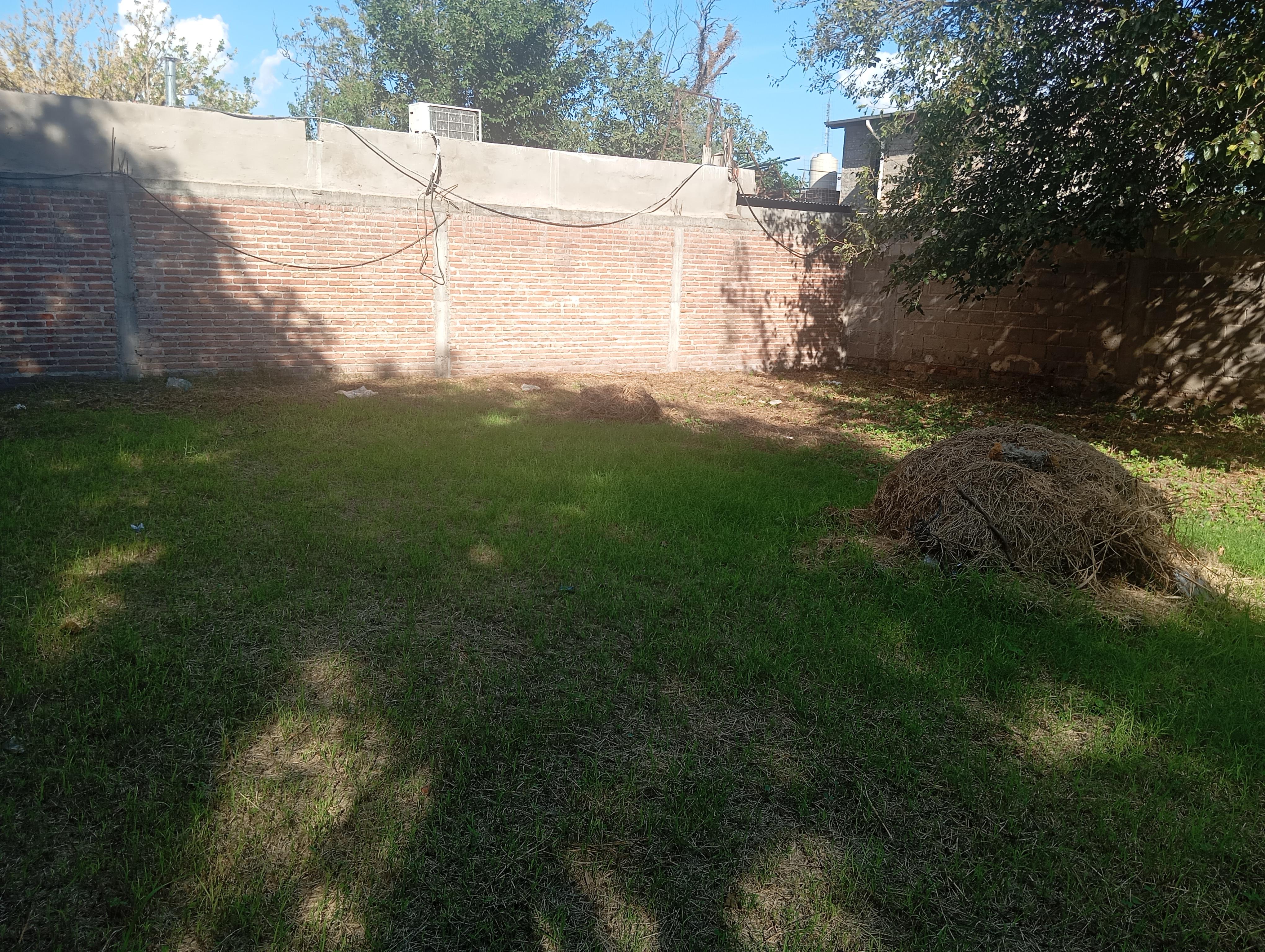 Alq. Terreno  Rosedal.