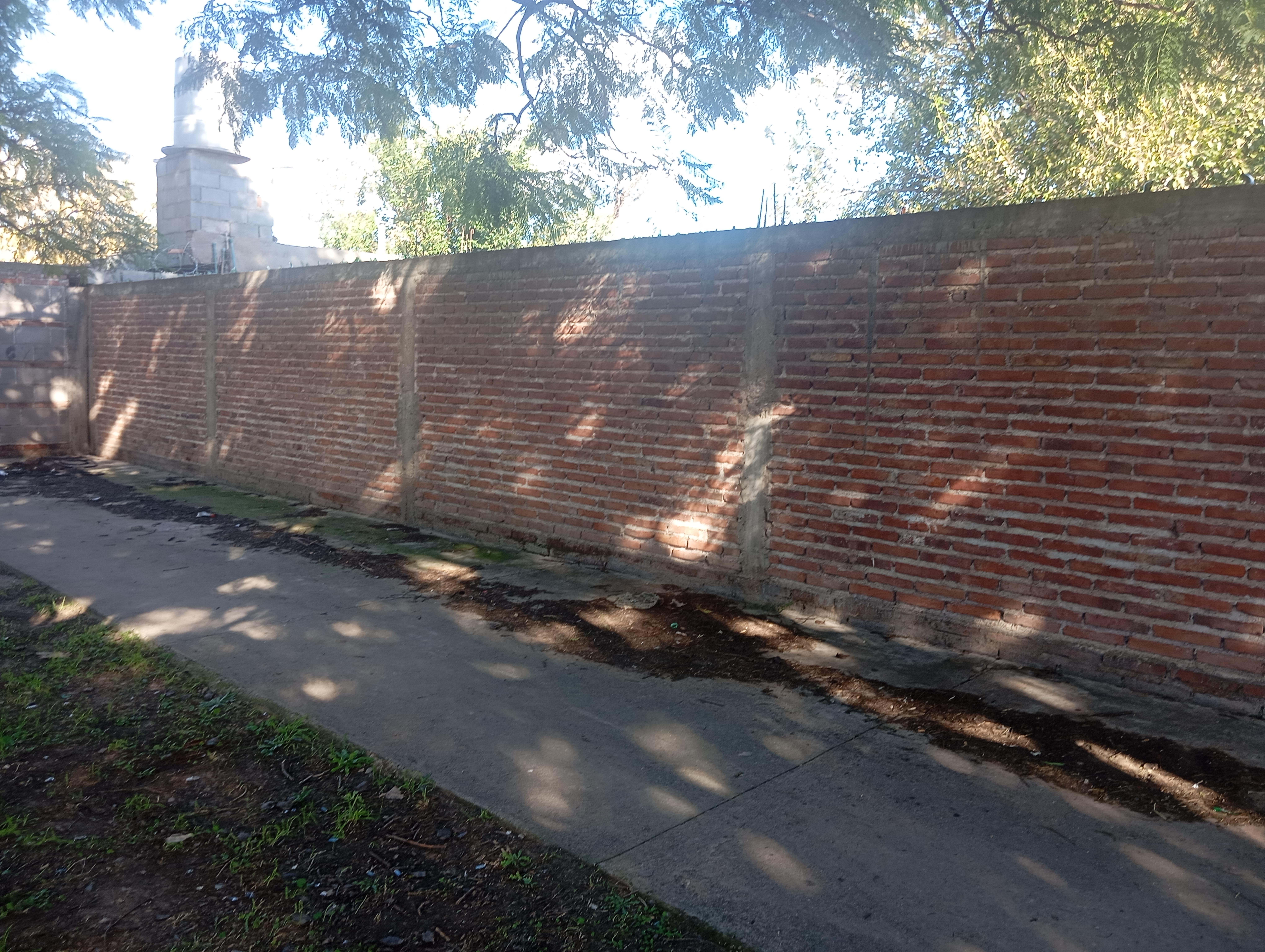 Alq. Terreno  Rosedal.