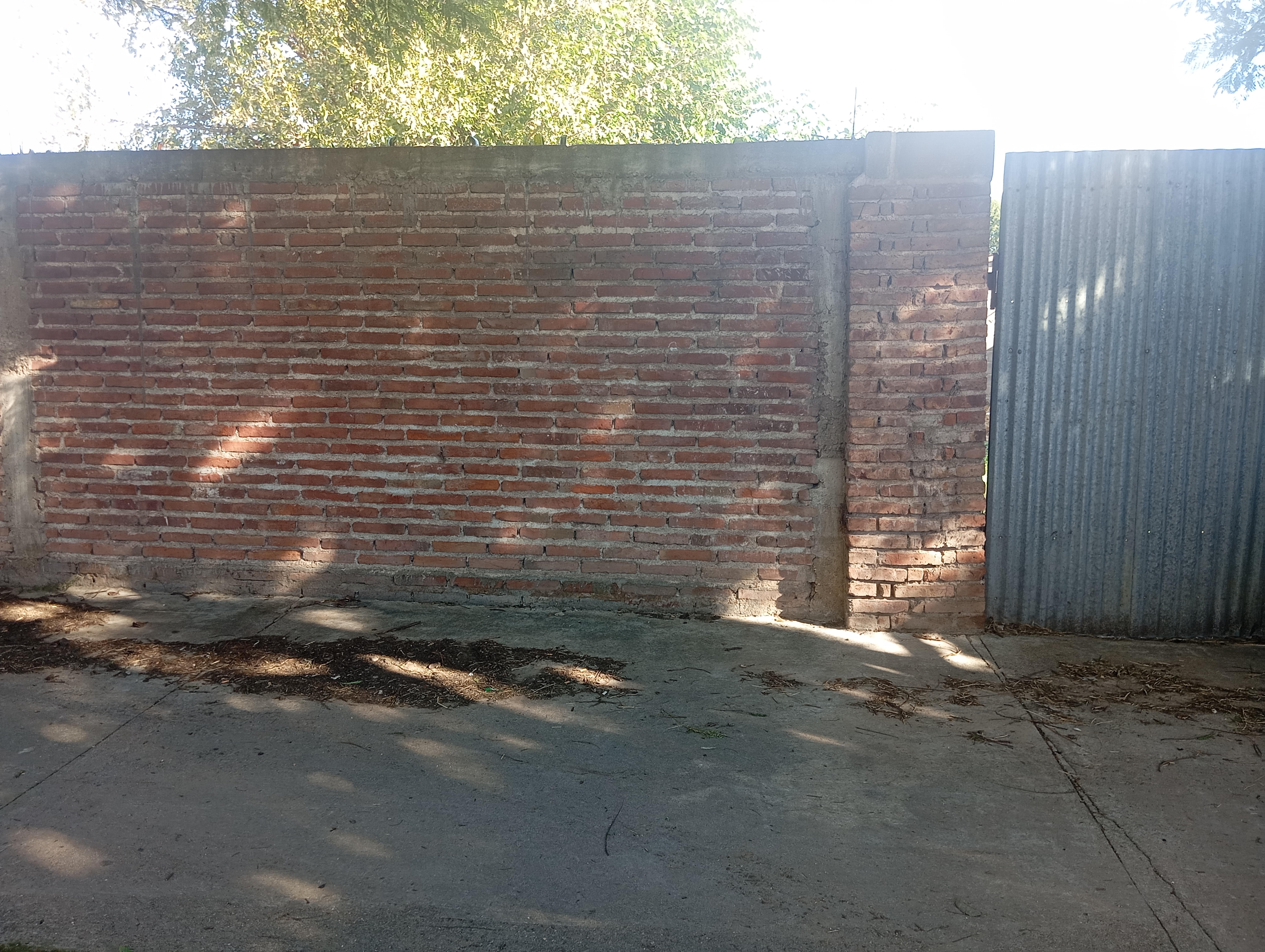 Alq. Terreno  Rosedal.