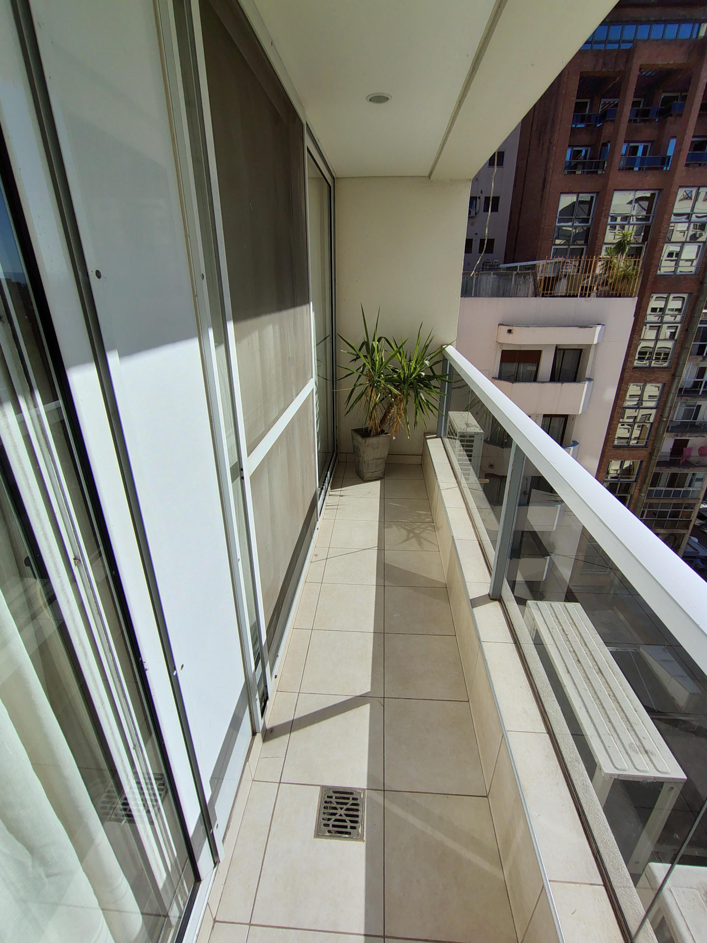 EXCELENTE DEPARTAMENTO AMOBLADO ZONA PATIO OLMOS LISTO PARA HABITAR