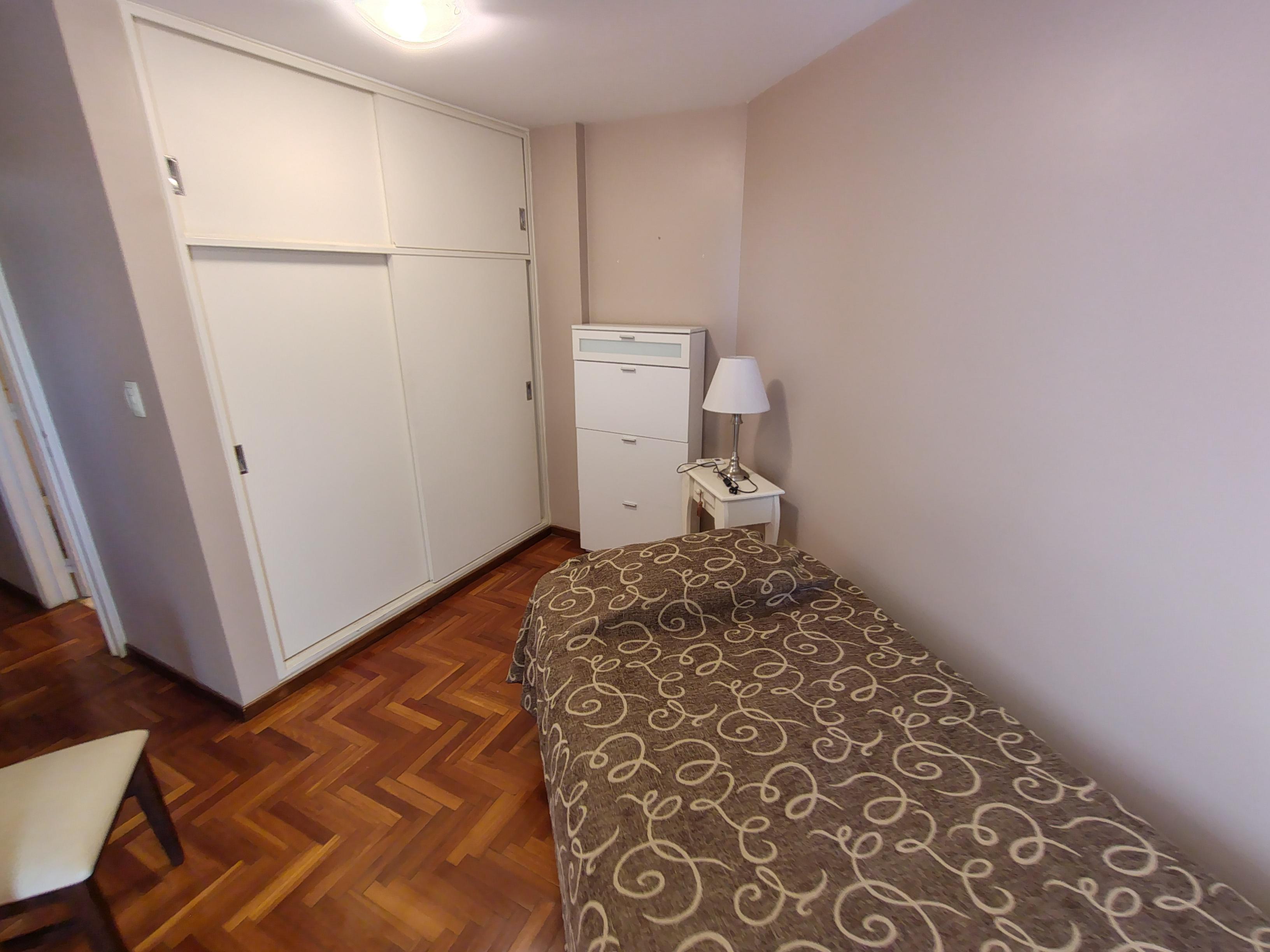 EXCELENTE DEPARTAMENTO AMOBLADO ZONA PATIO OLMOS LISTO PARA HABITAR