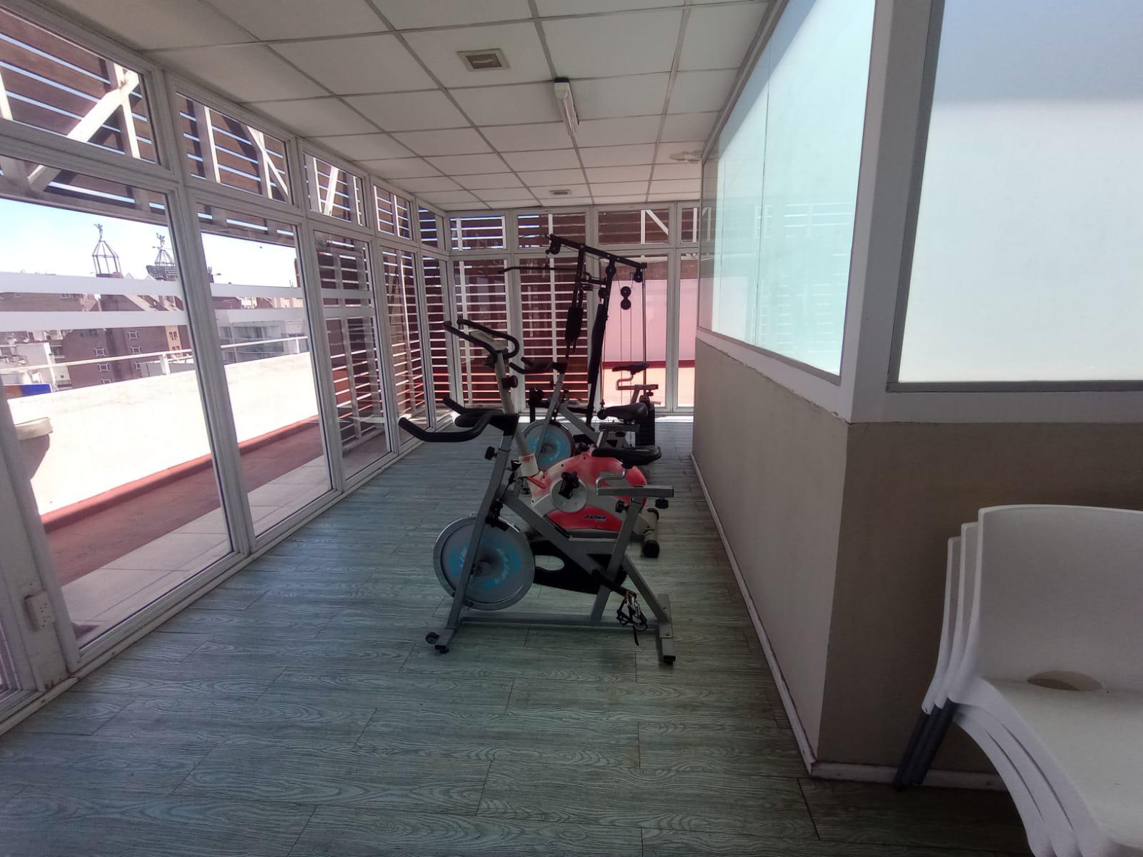 EXCELENTE DEPARTAMENTO AMOBLADO ZONA PATIO OLMOS LISTO PARA HABITAR