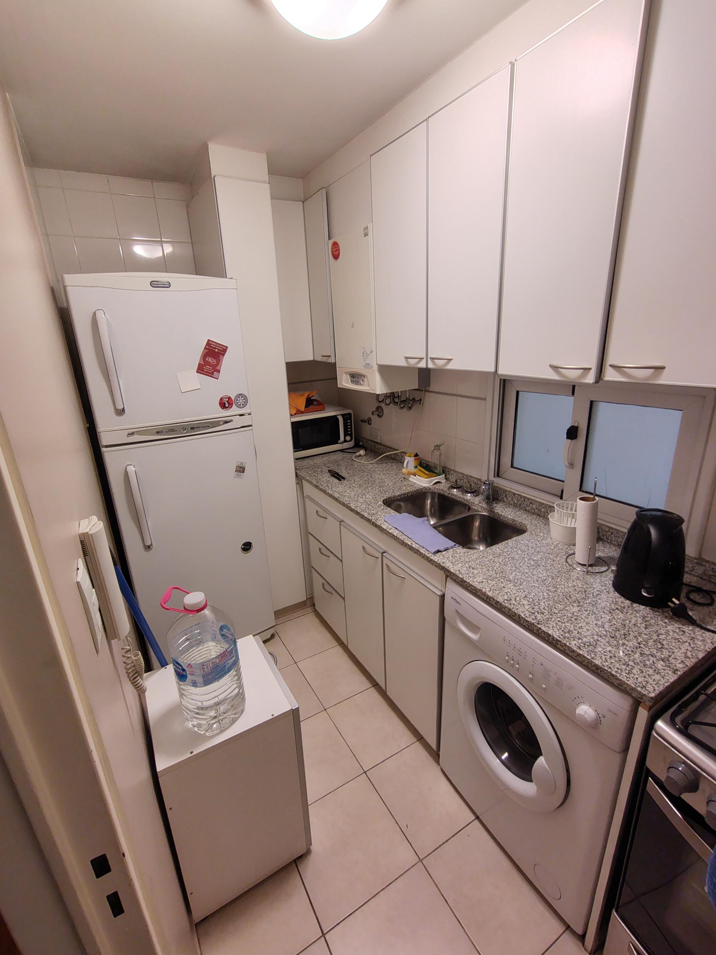 EXCELENTE DEPARTAMENTO AMOBLADO ZONA PATIO OLMOS LISTO PARA HABITAR