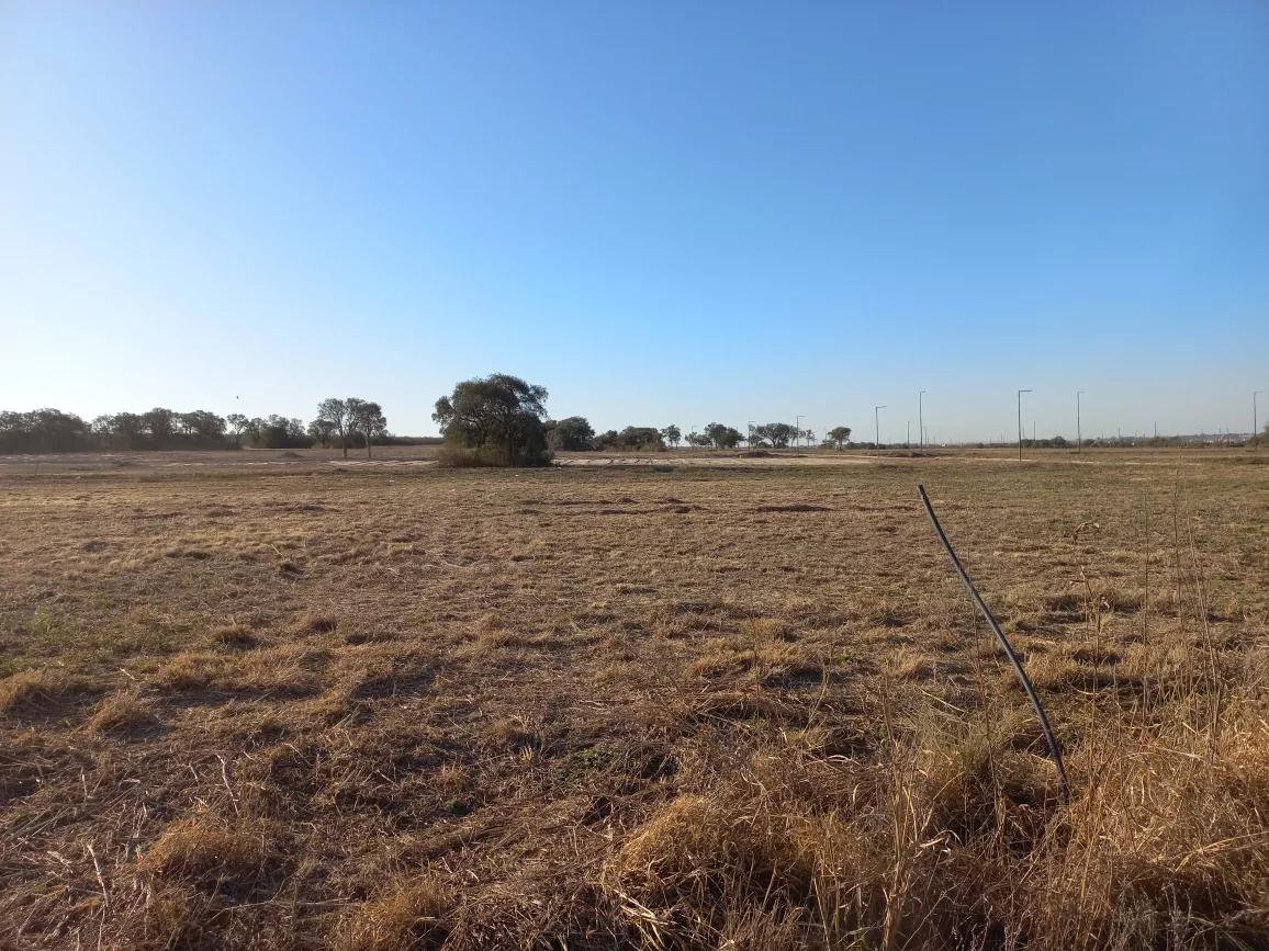 LOTE EN VENTA DOCTA  CENTRAL - Apto Dúplex