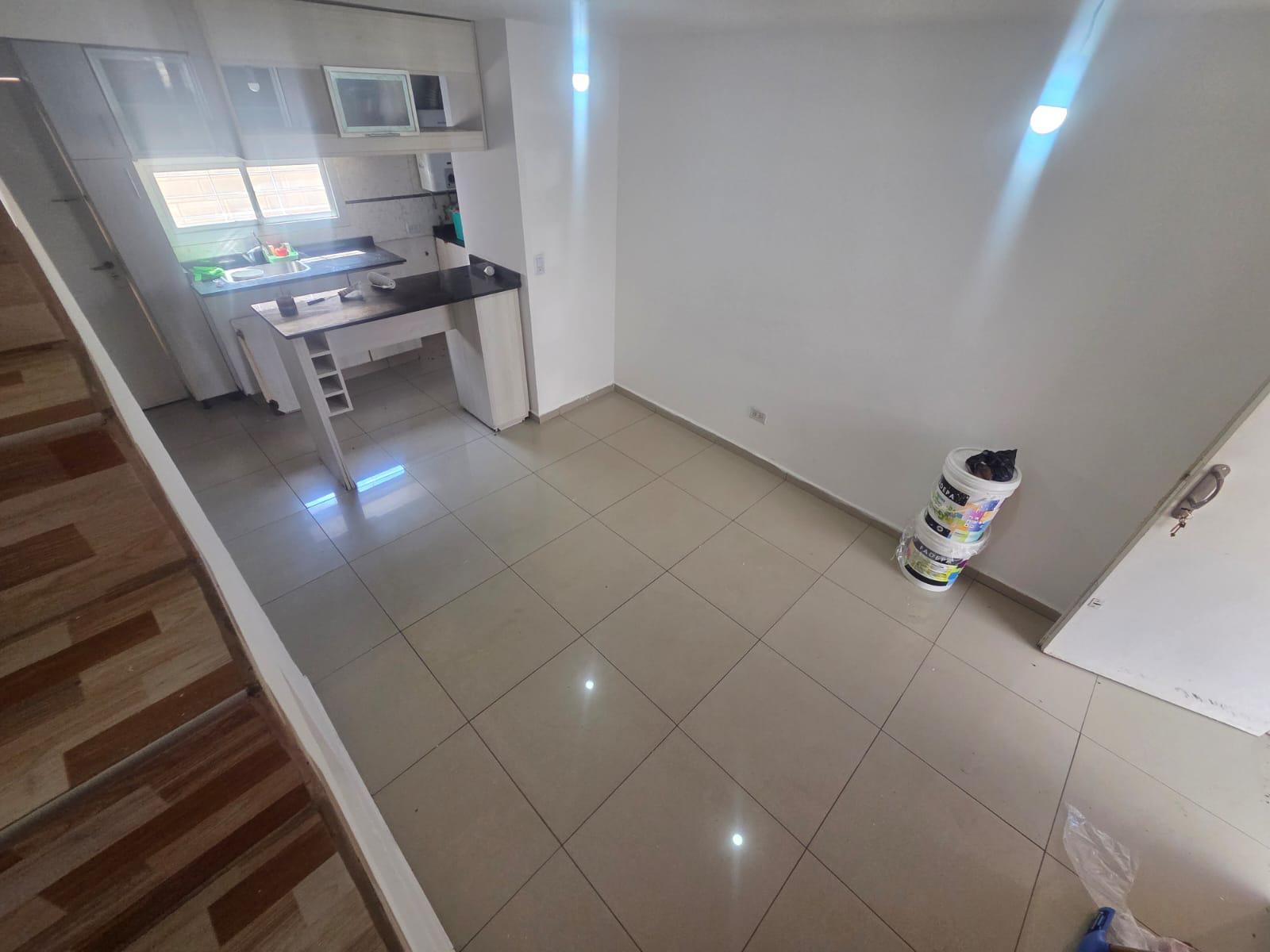 SAN IGNACIO - TACUARI 221 - DUPLEX EN ALQUILER