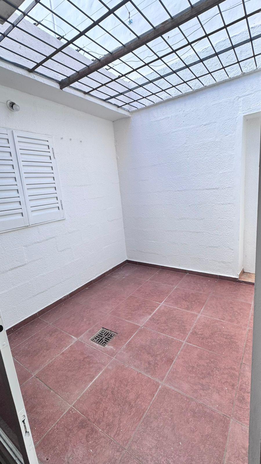 DUPLEX EN VENTA EN  B PARQUE -  2D 1B