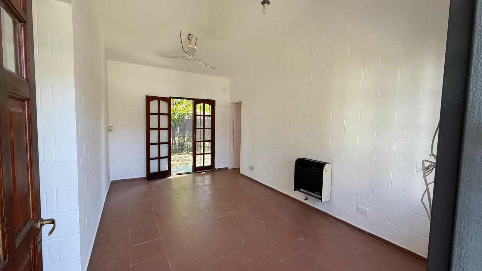 Casa en alquiler 2 dormitorios en Villa Allende Parque