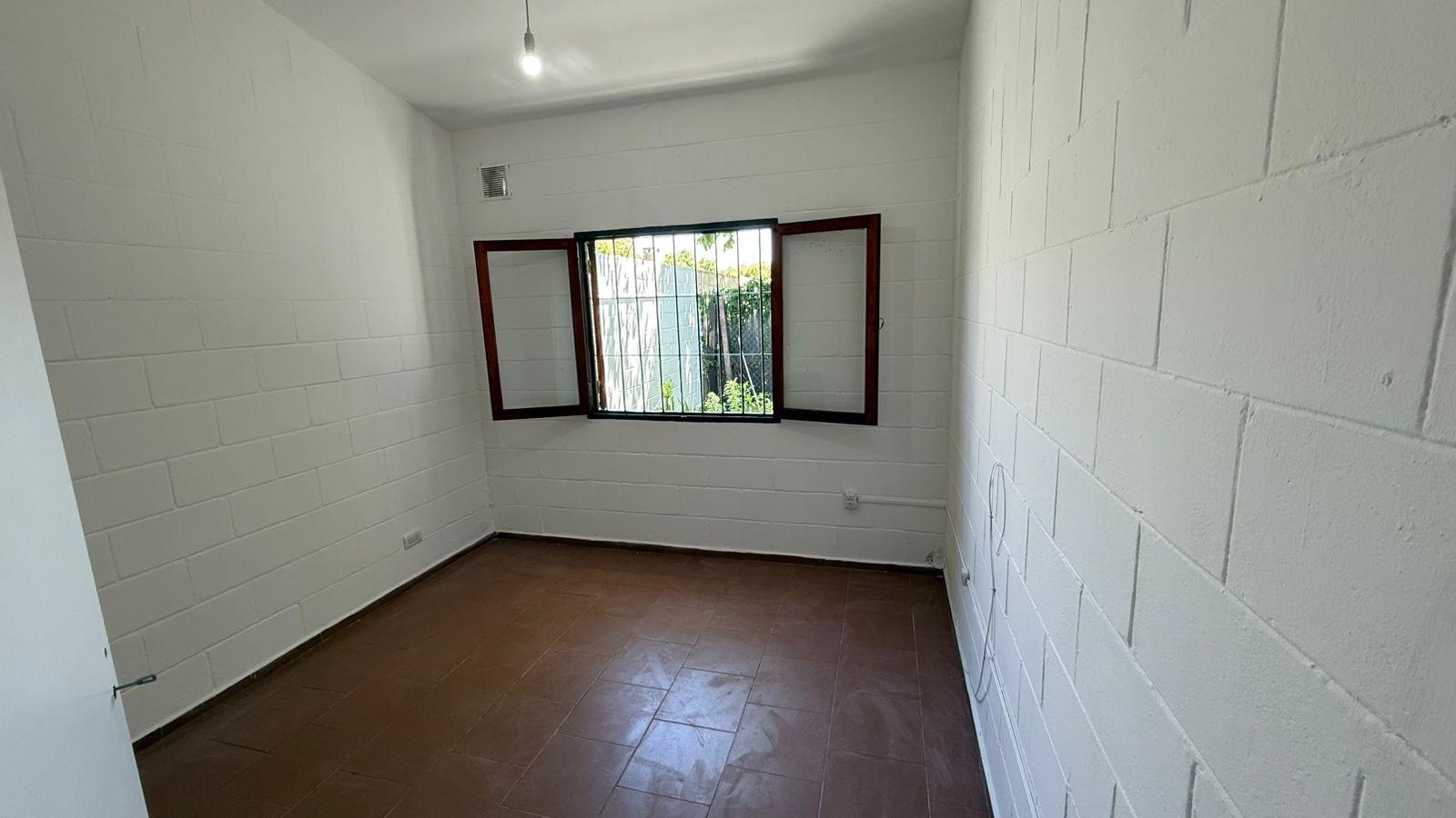 Casa en alquiler 2 dormitorios en Villa Allende Parque