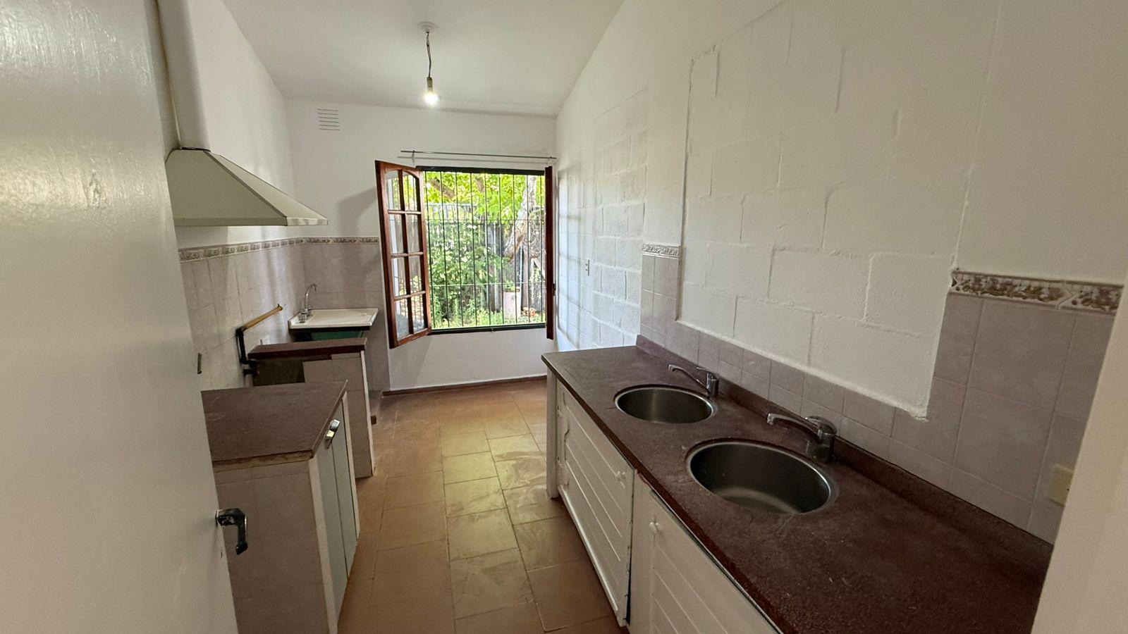 Casa en alquiler 2 dormitorios en Villa Allende Parque