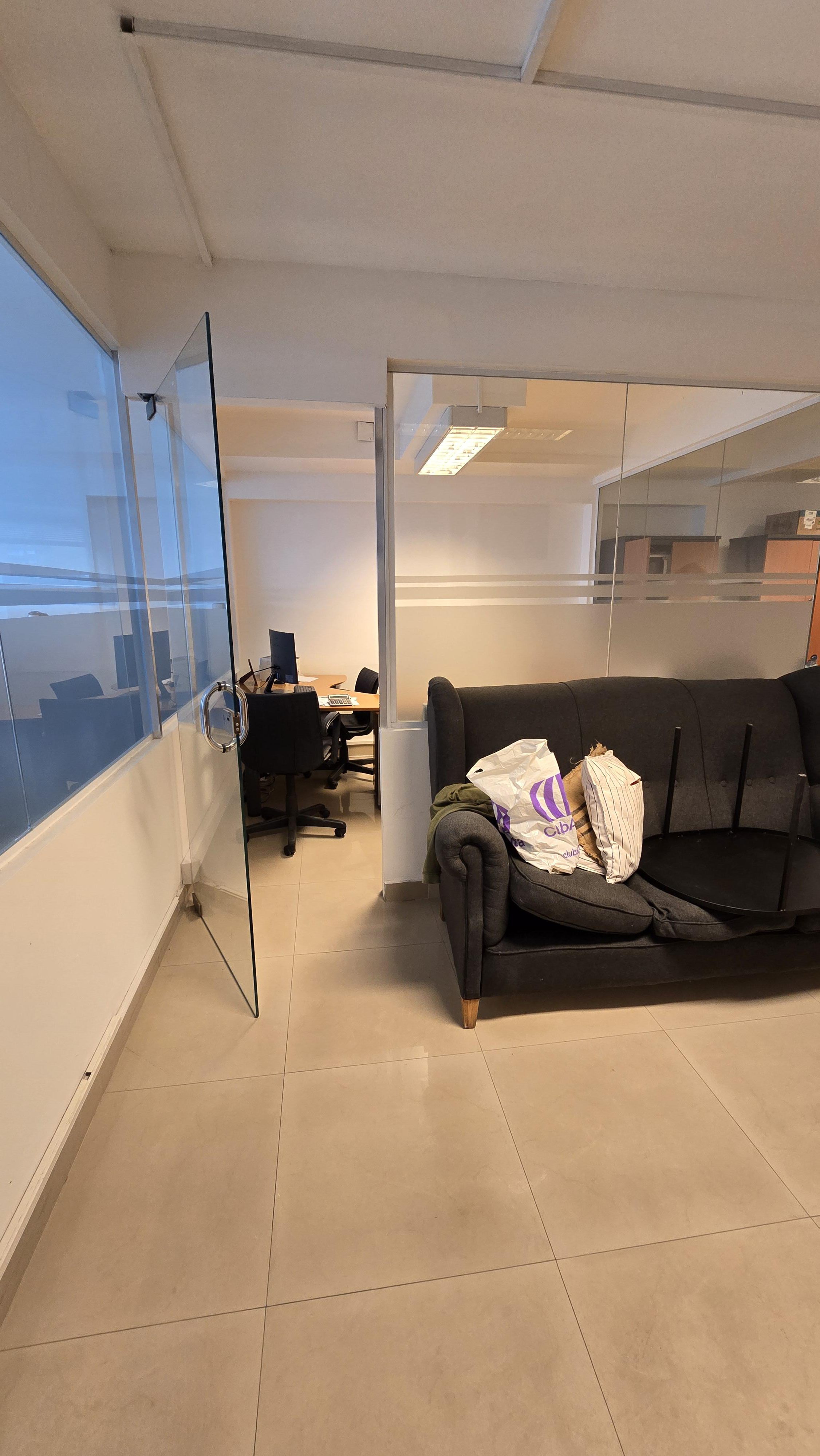 Trabajá frente al Buen Pastor  Oficina en Nueva Córdoba