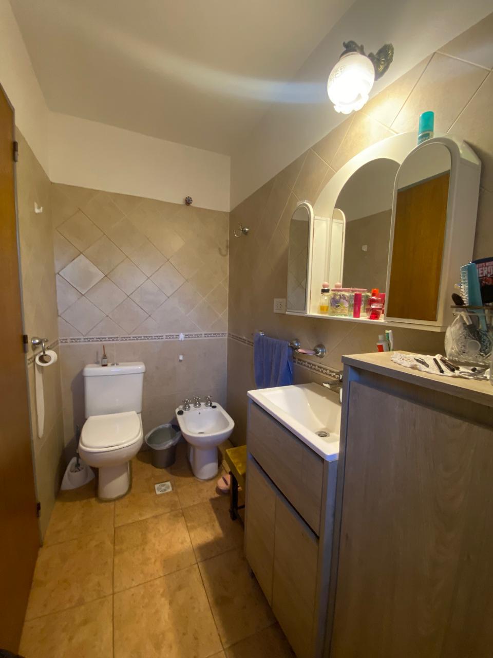 ARGUELLO CASA EN VENTA 3 DOR APTA CREDITO