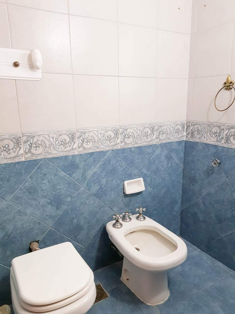 VENTA CASA 4 DORM  JARDIN ESPINOSA