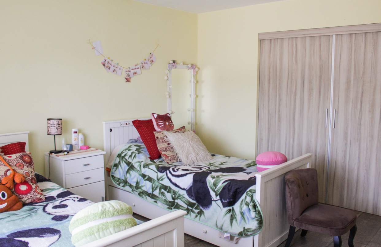 VENDO CASA 3 DORM  JARDIN ESPINOSA  PILETA