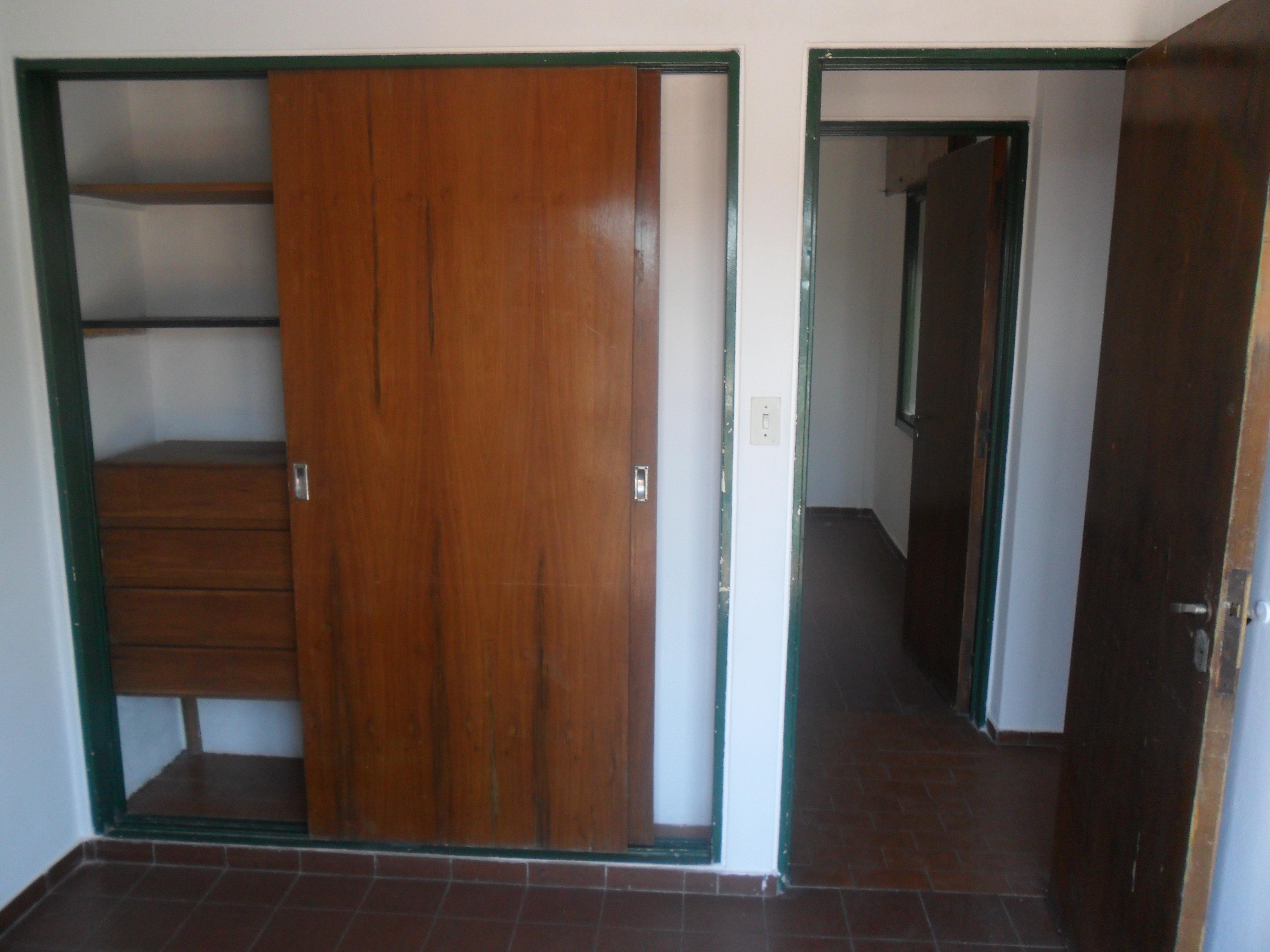 Alq. Centro. Duarte Quiros 191- 2 dorm. Balcón- a cuadras Cdad. Universitaria